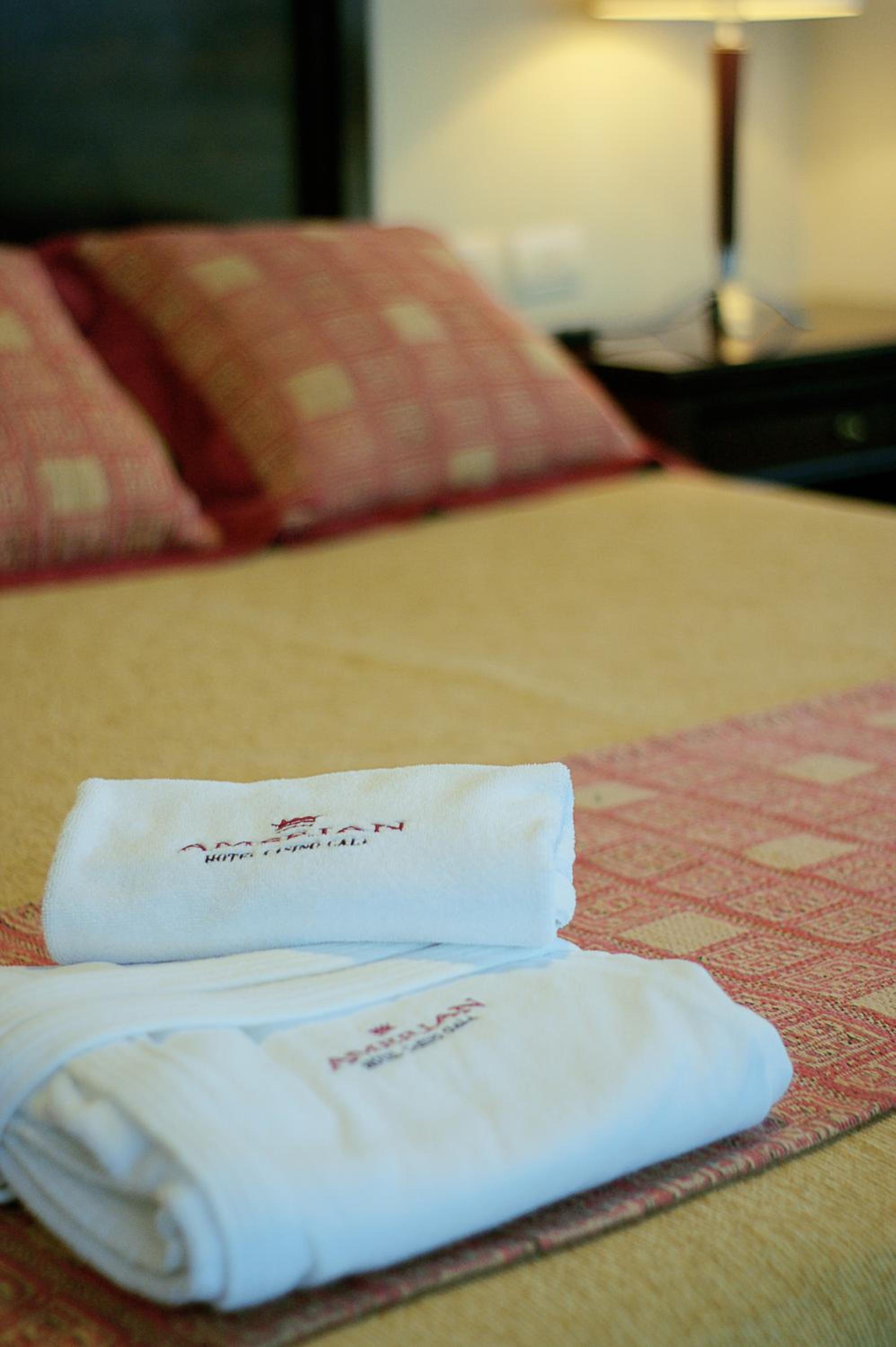 Standard Queen Room photo 2