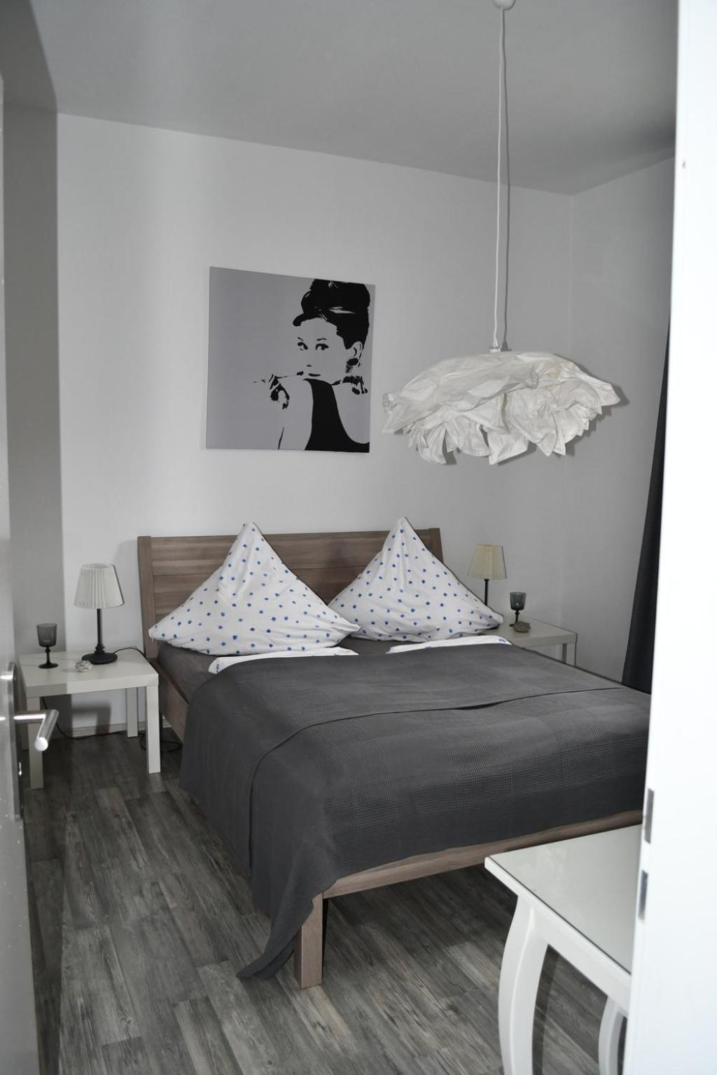 Apartment photo 1
