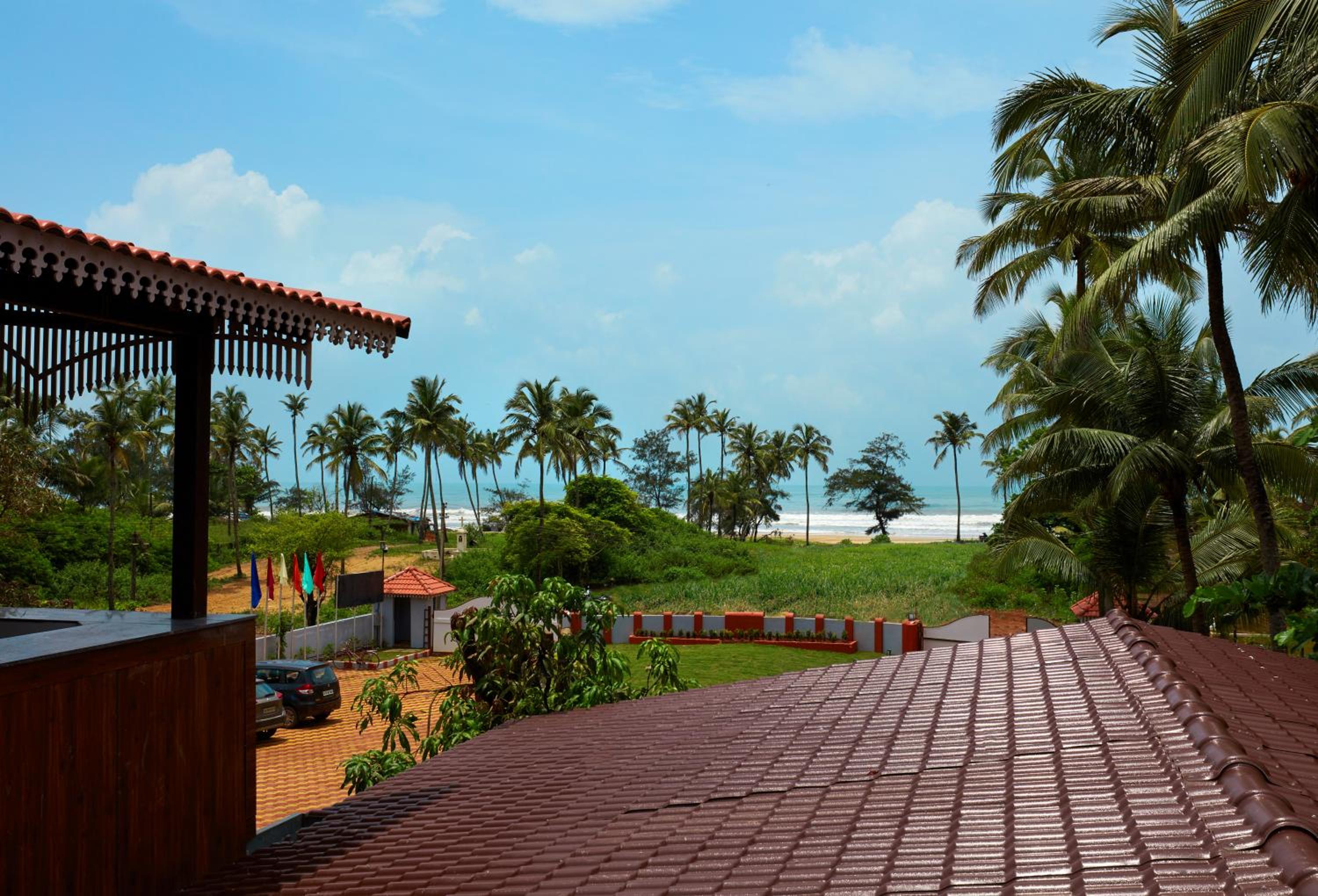 King Suite with Ocean View - Photo 9