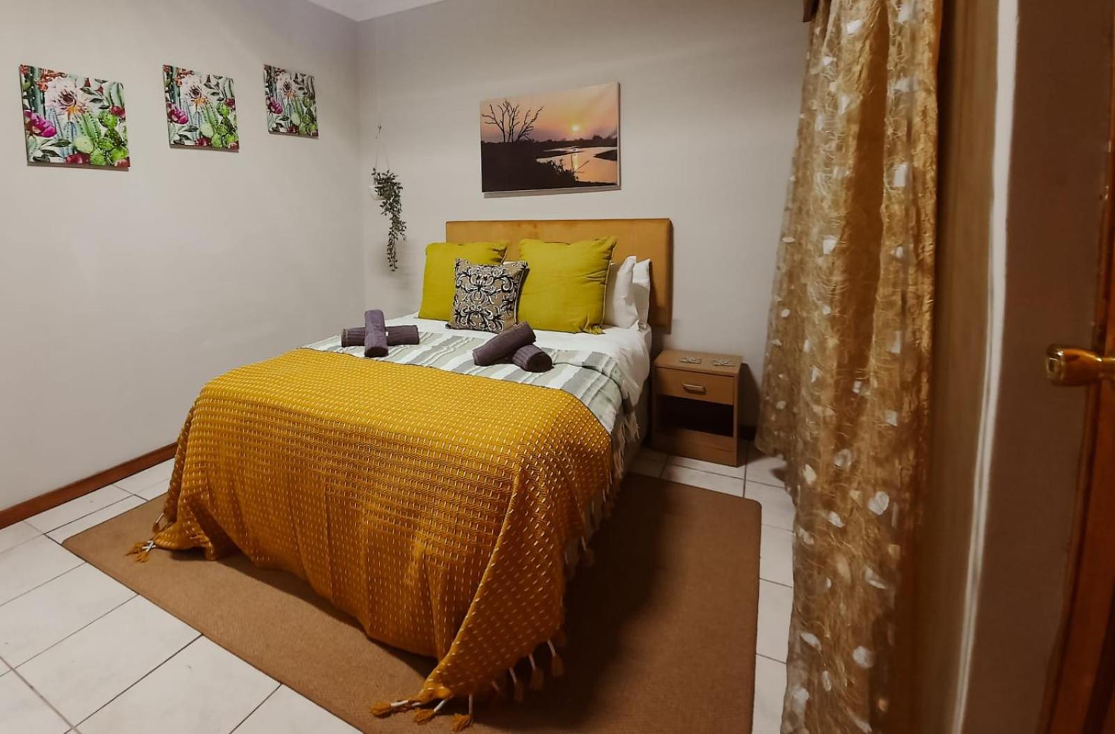 Standard Double Room - Photo 3