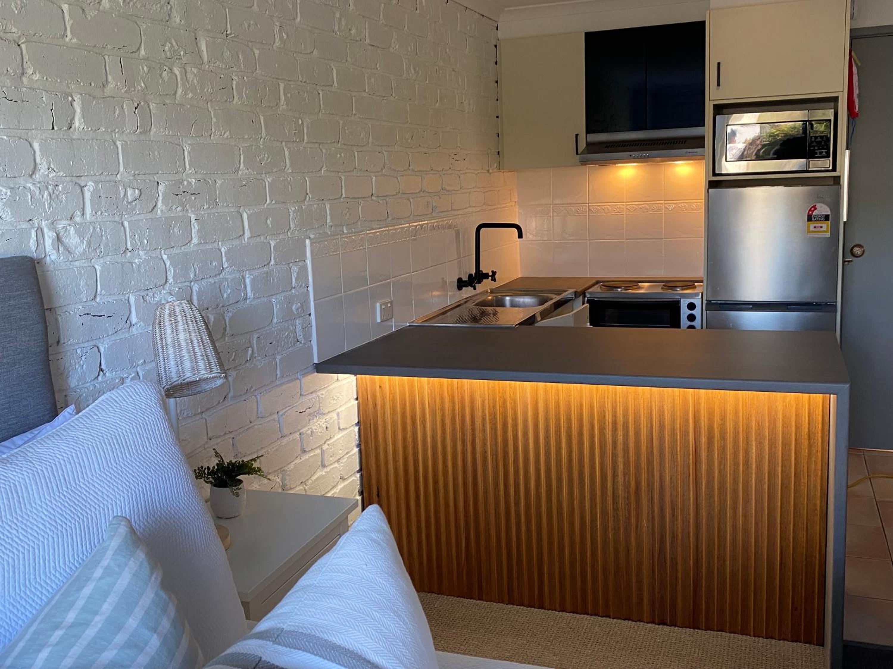 Studio Apartment photo 2