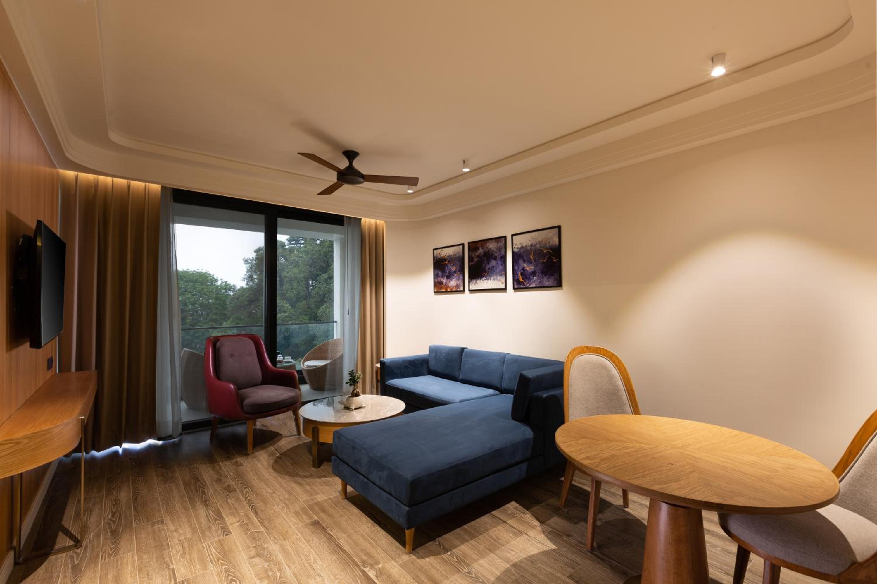 Suite with complimentary evening tea/coffee - Photo 7