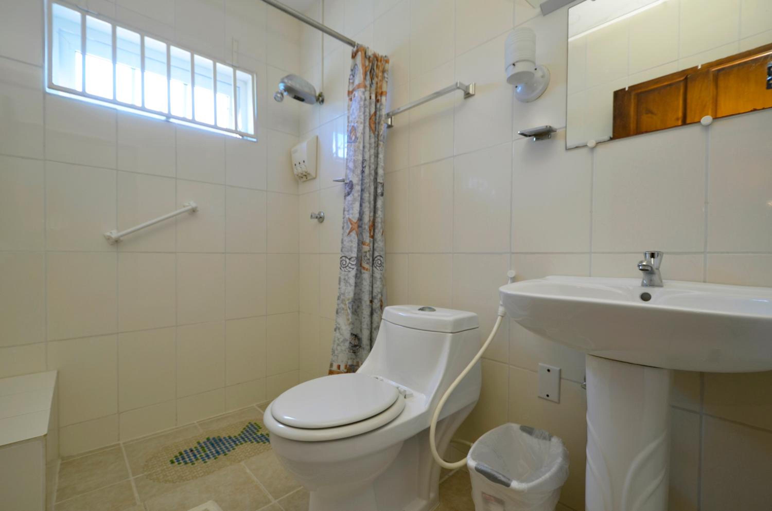Two-Bedroom Apartment with Ocean View photo 3