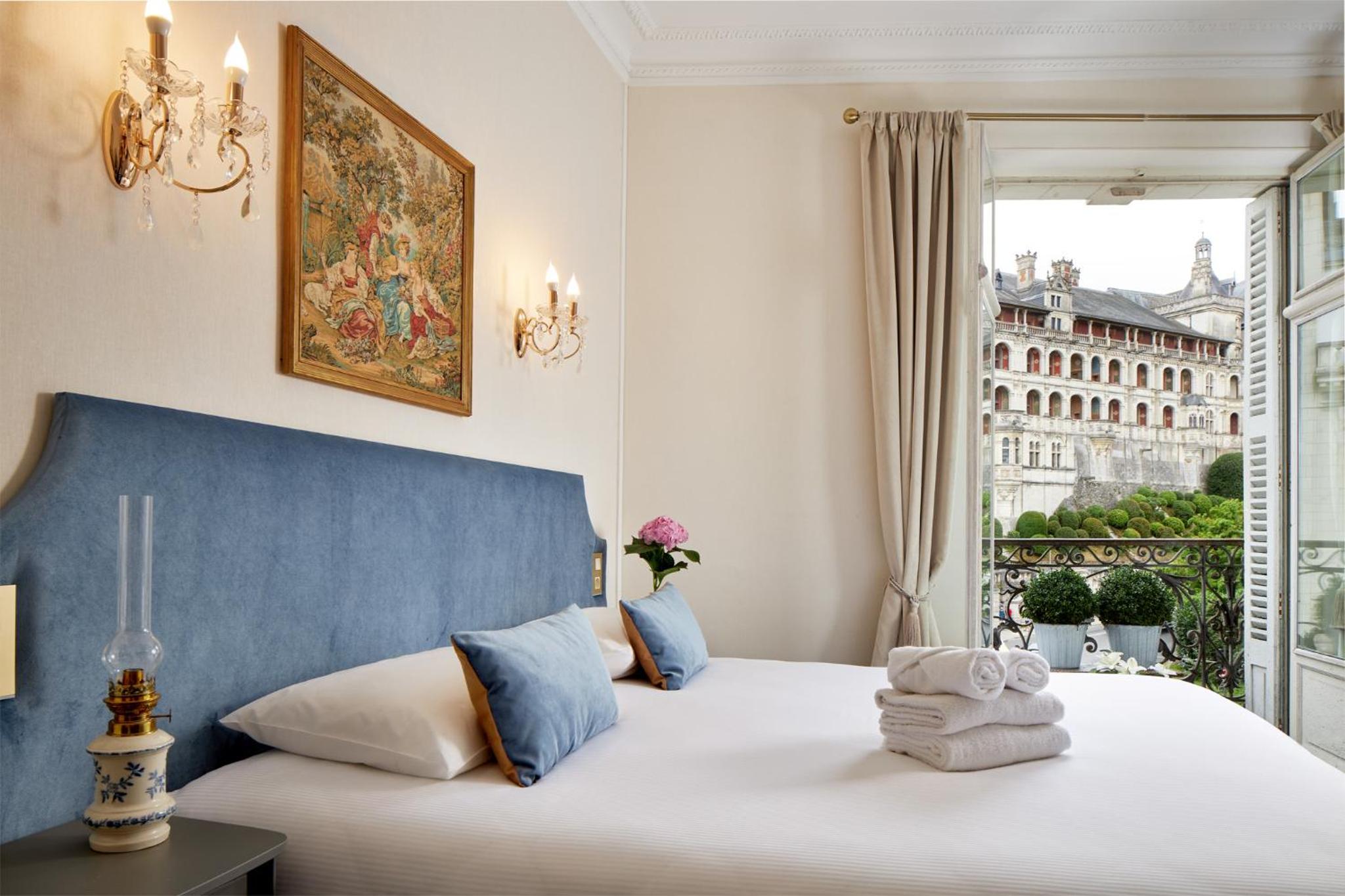 Deluxe Double Room with Castle View photo 1
