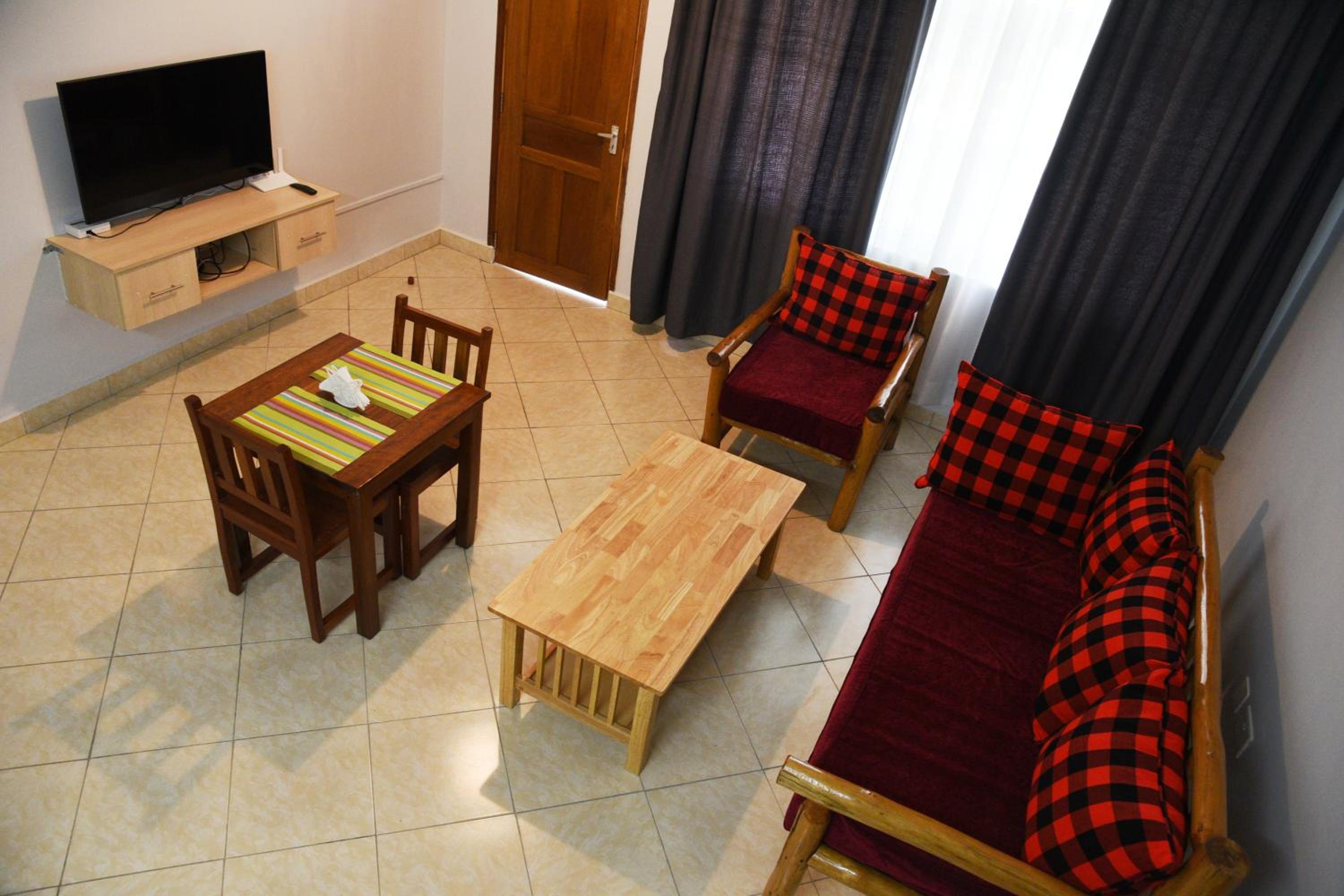 Two-Bedroom Apartment - Photo 6