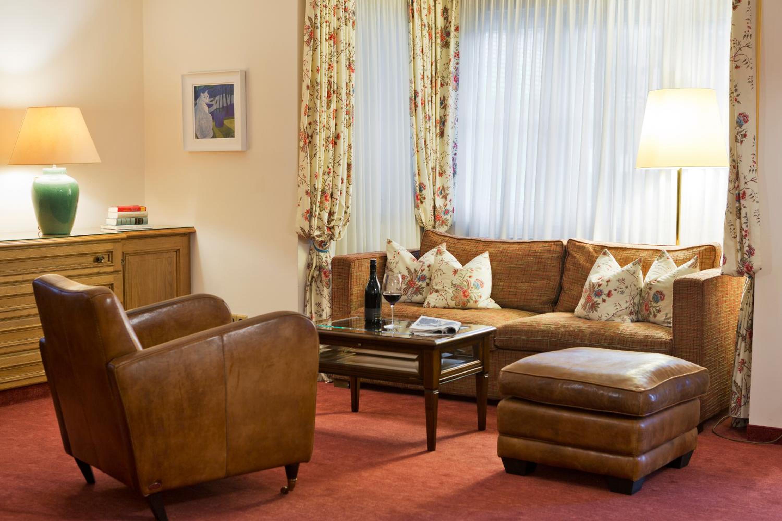 Classic Suite - Photo 5