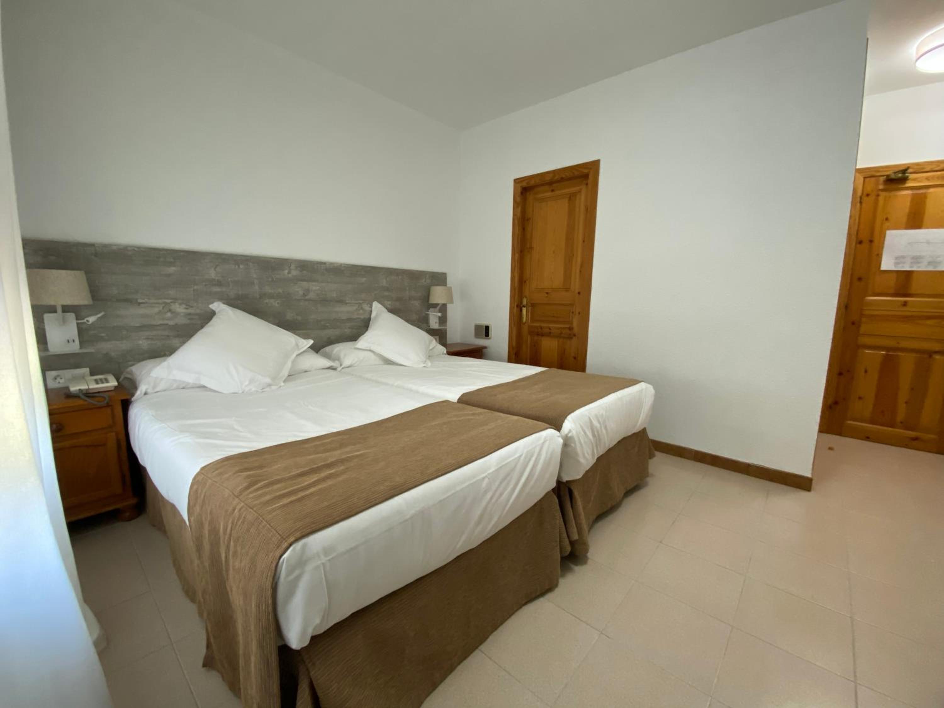 Classic Double Room photo 3