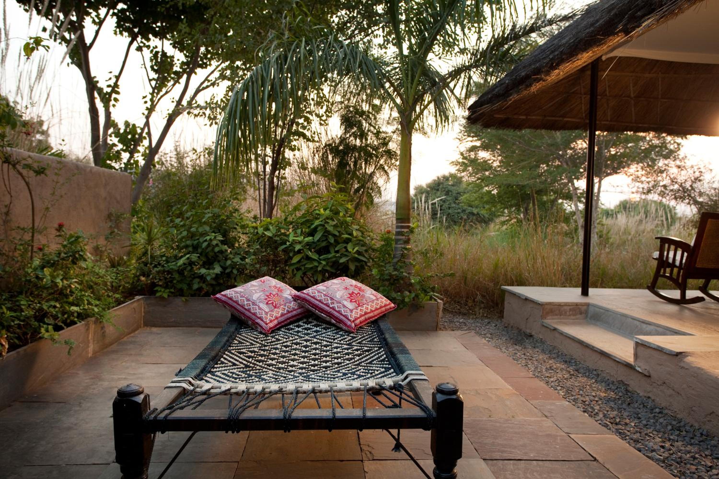 Luxury Cottage with Forest View - Photo 8