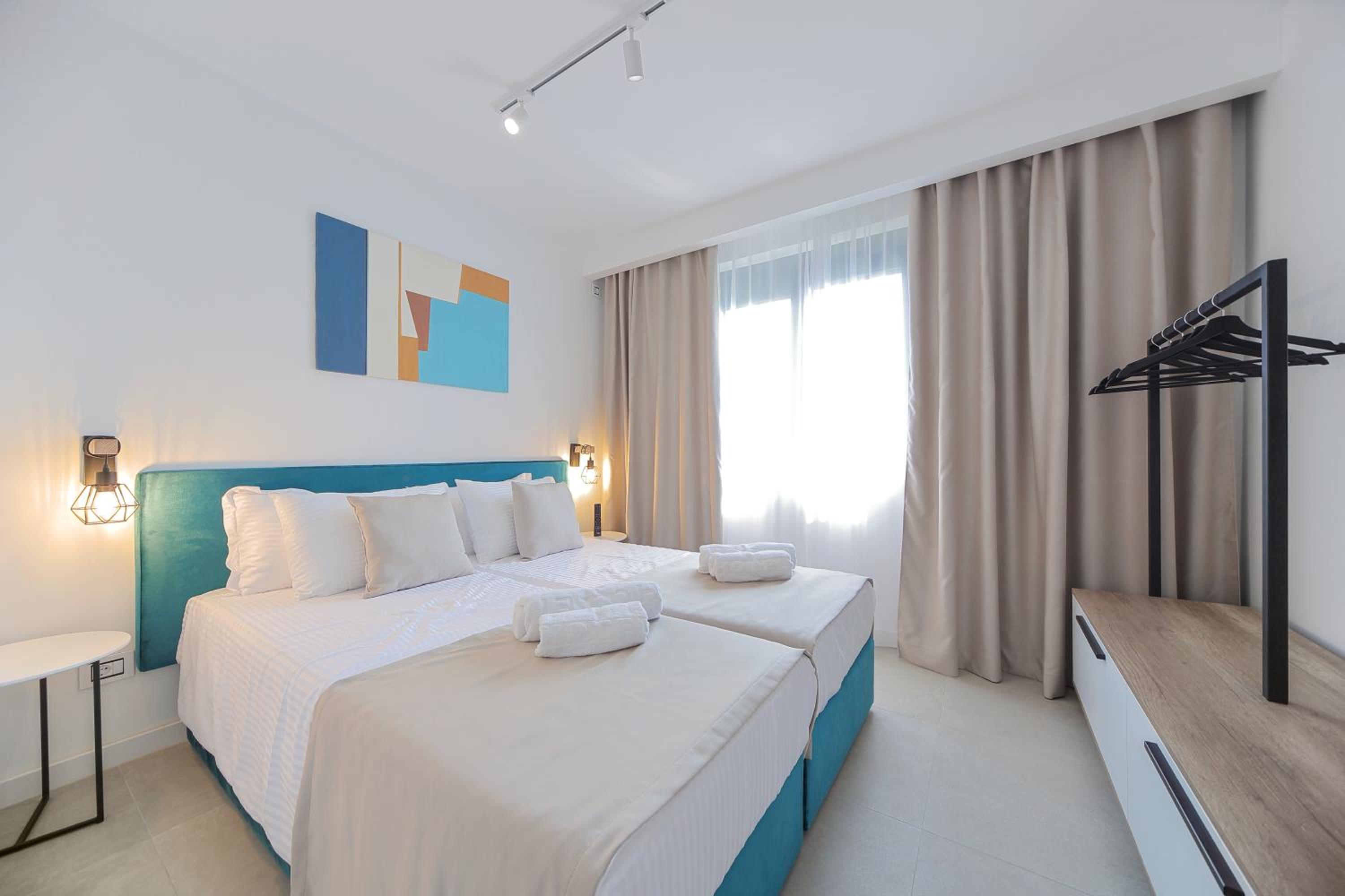 Superior Apartment