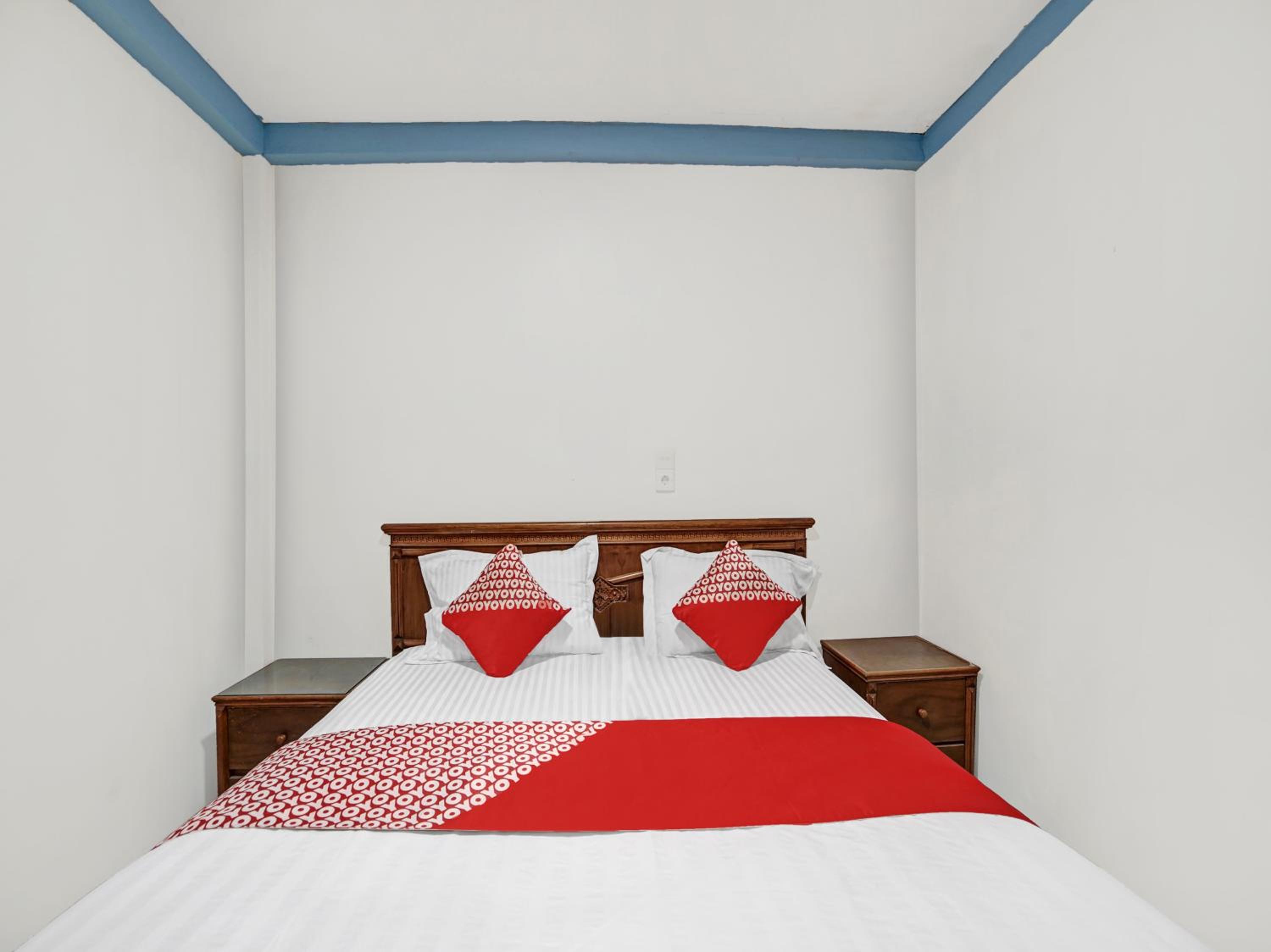 Deluxe Suite photo 2