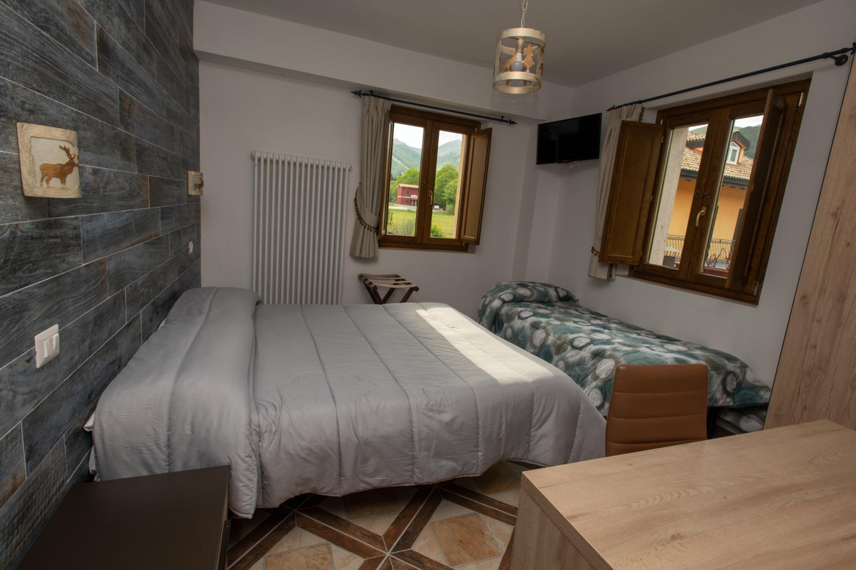 Triple Room with Mountain View photo 2