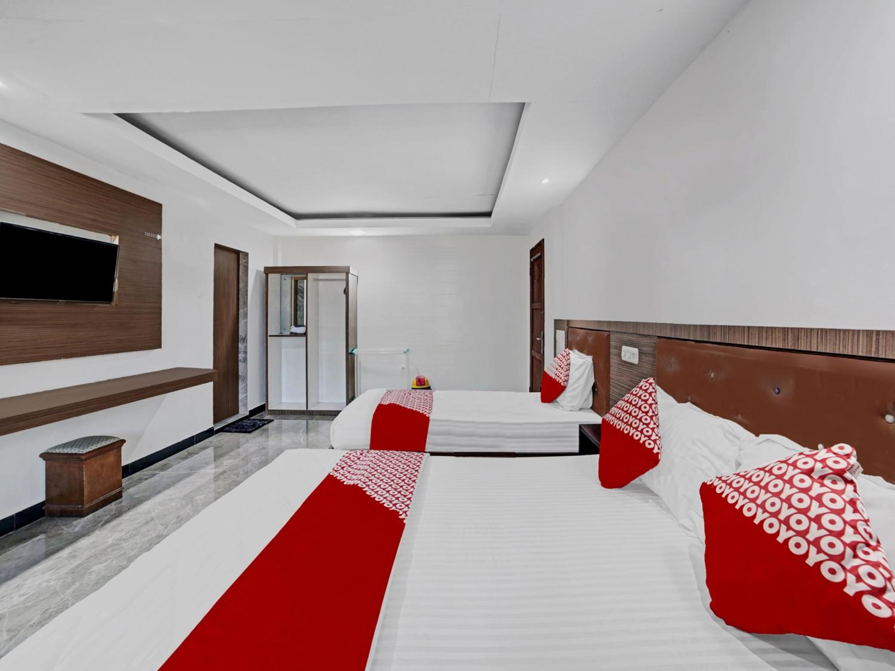 Superior Suite - Photo 4