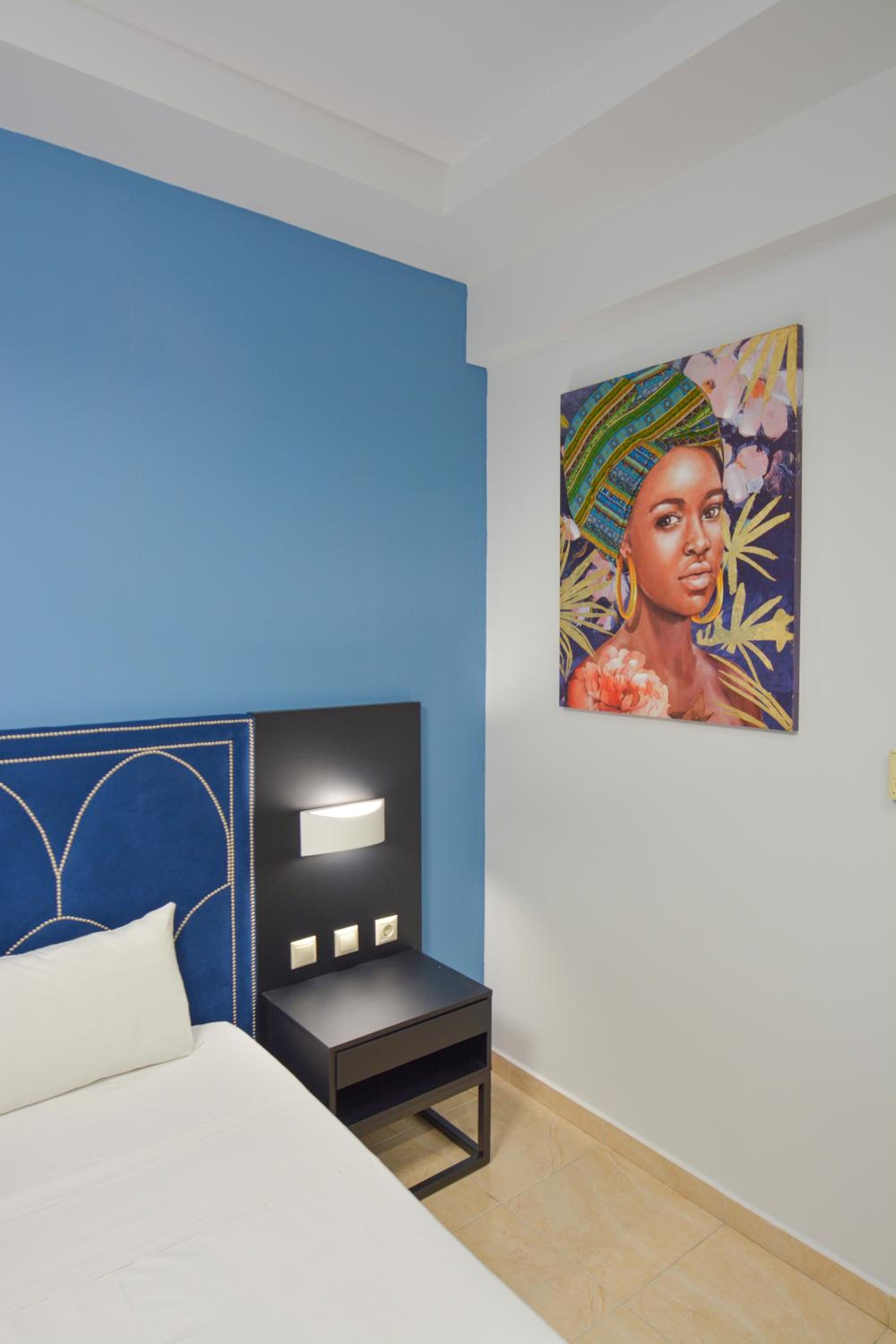 Double Room - Photo 5