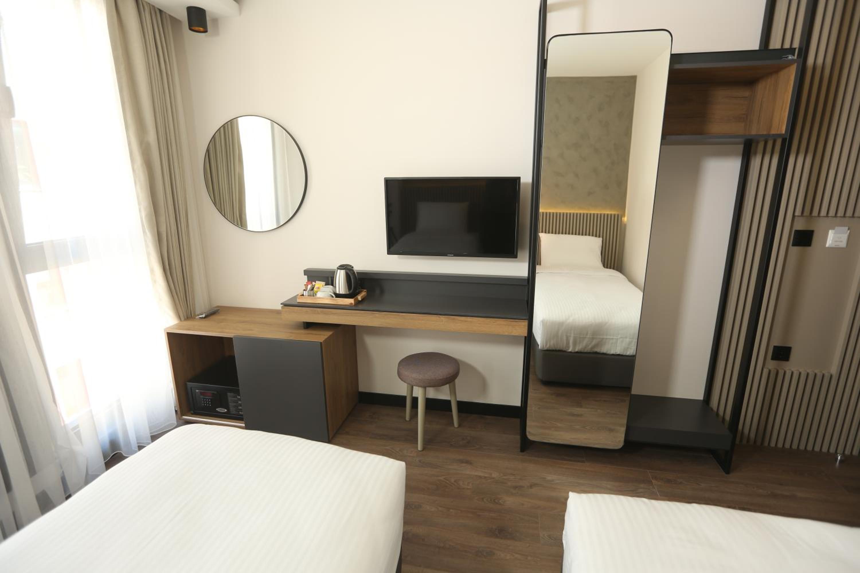 Standard Twin Room photo 2