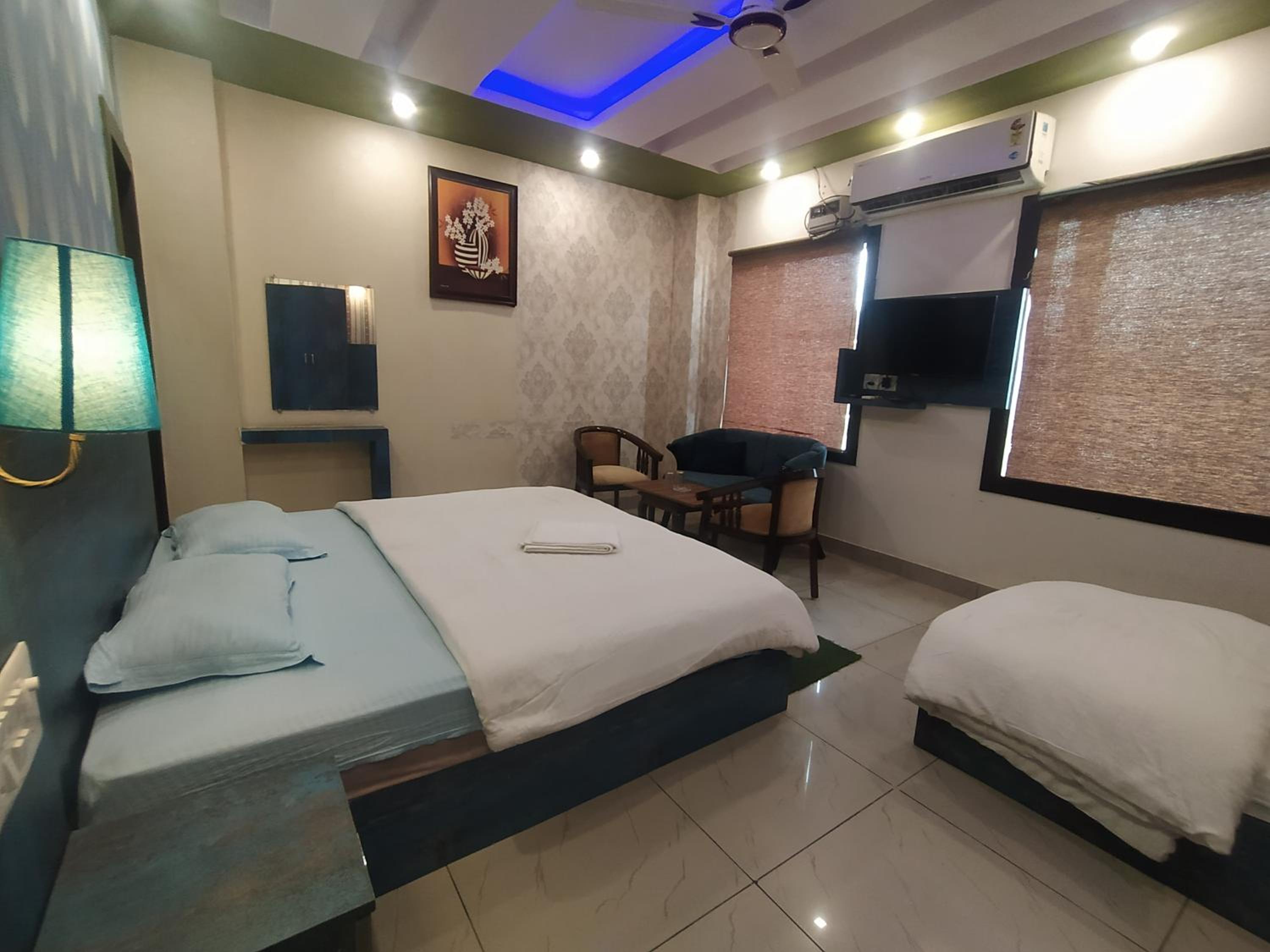 Triple Room - Photo 1