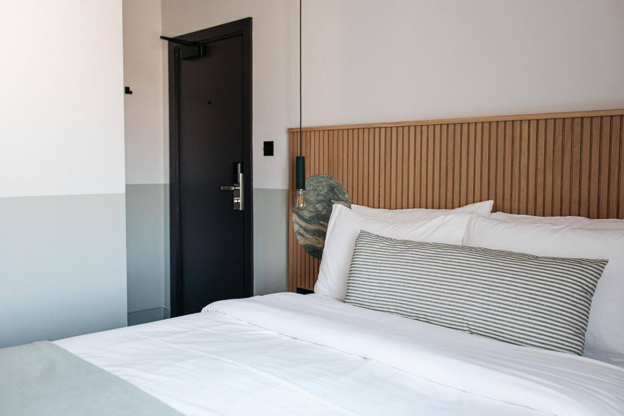 Cabin Room - Photo 6