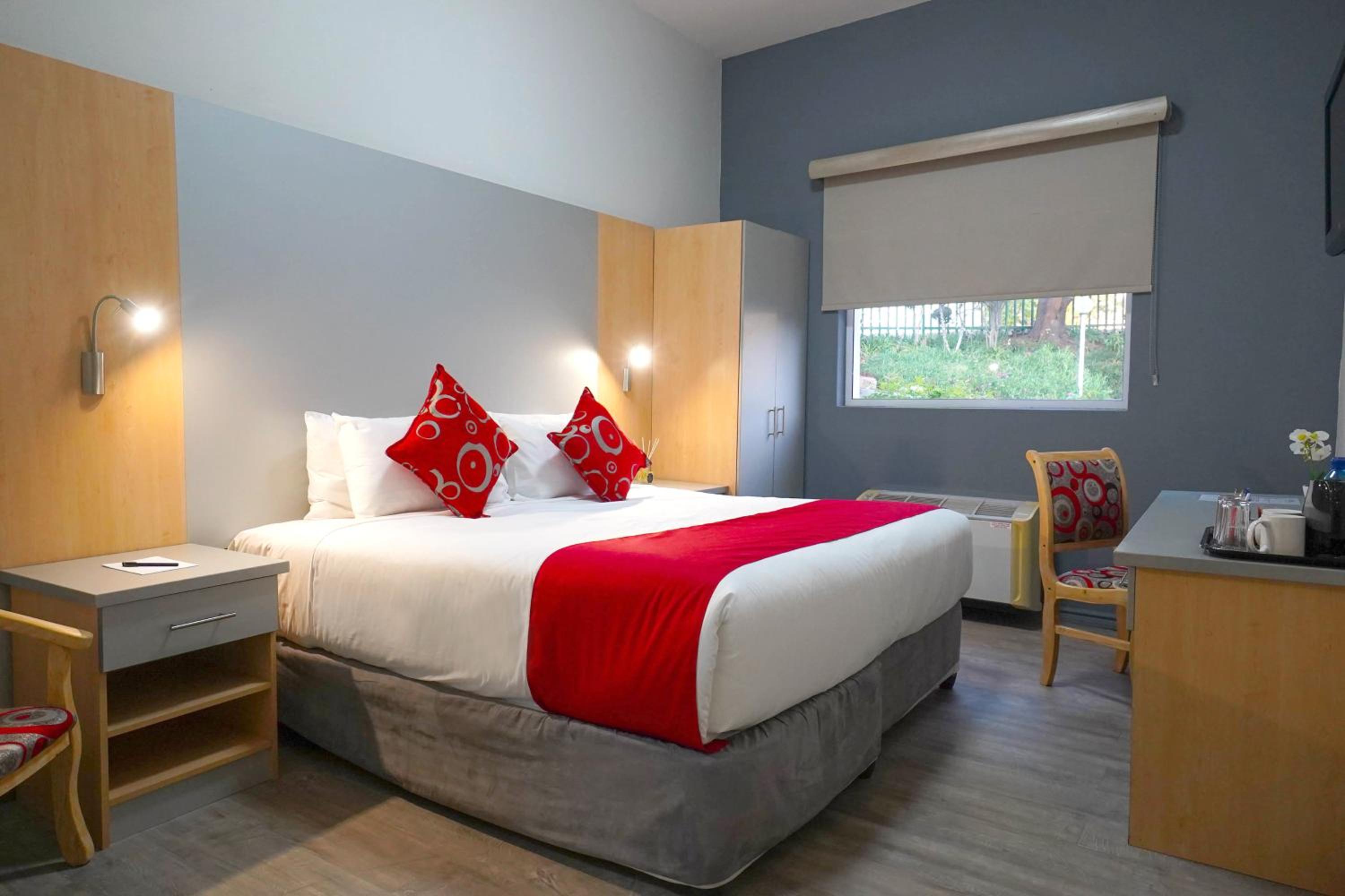 Standard Double Room photo 3