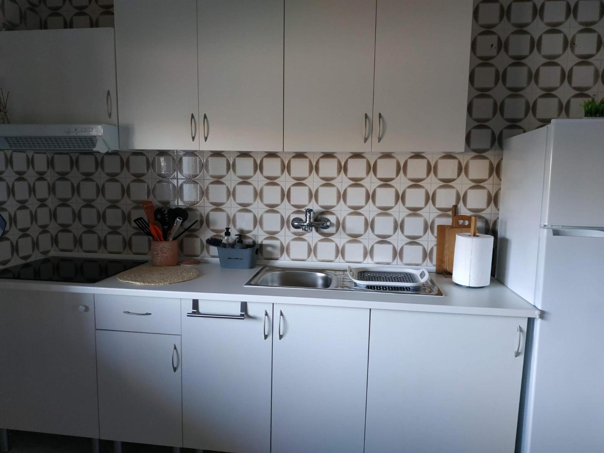 Double Room with Private External Bathroom - Photo 6
