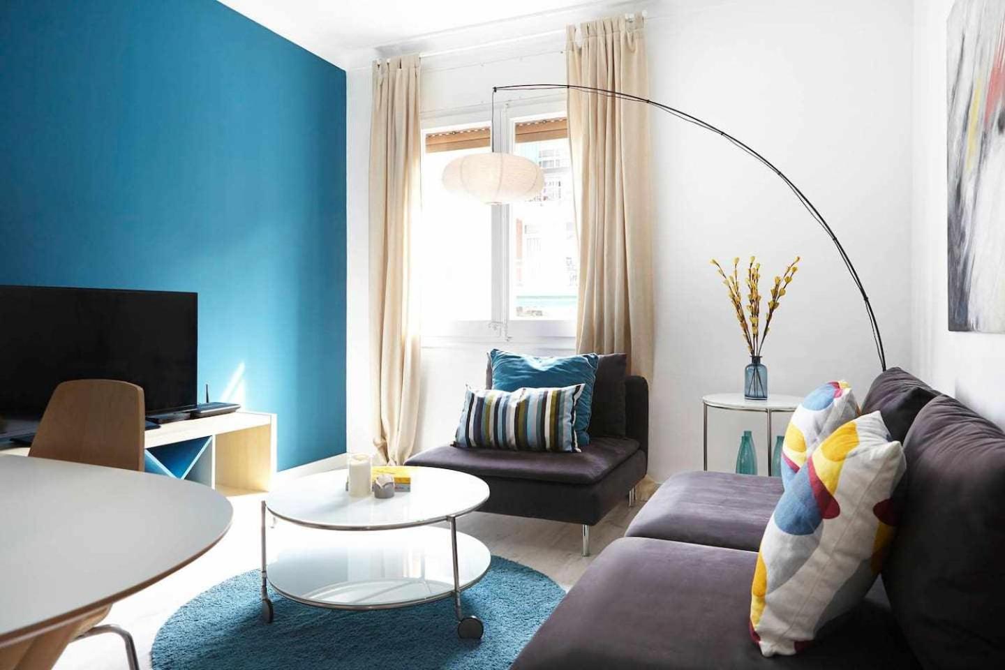 Three-Bedroom Apartment photo 1