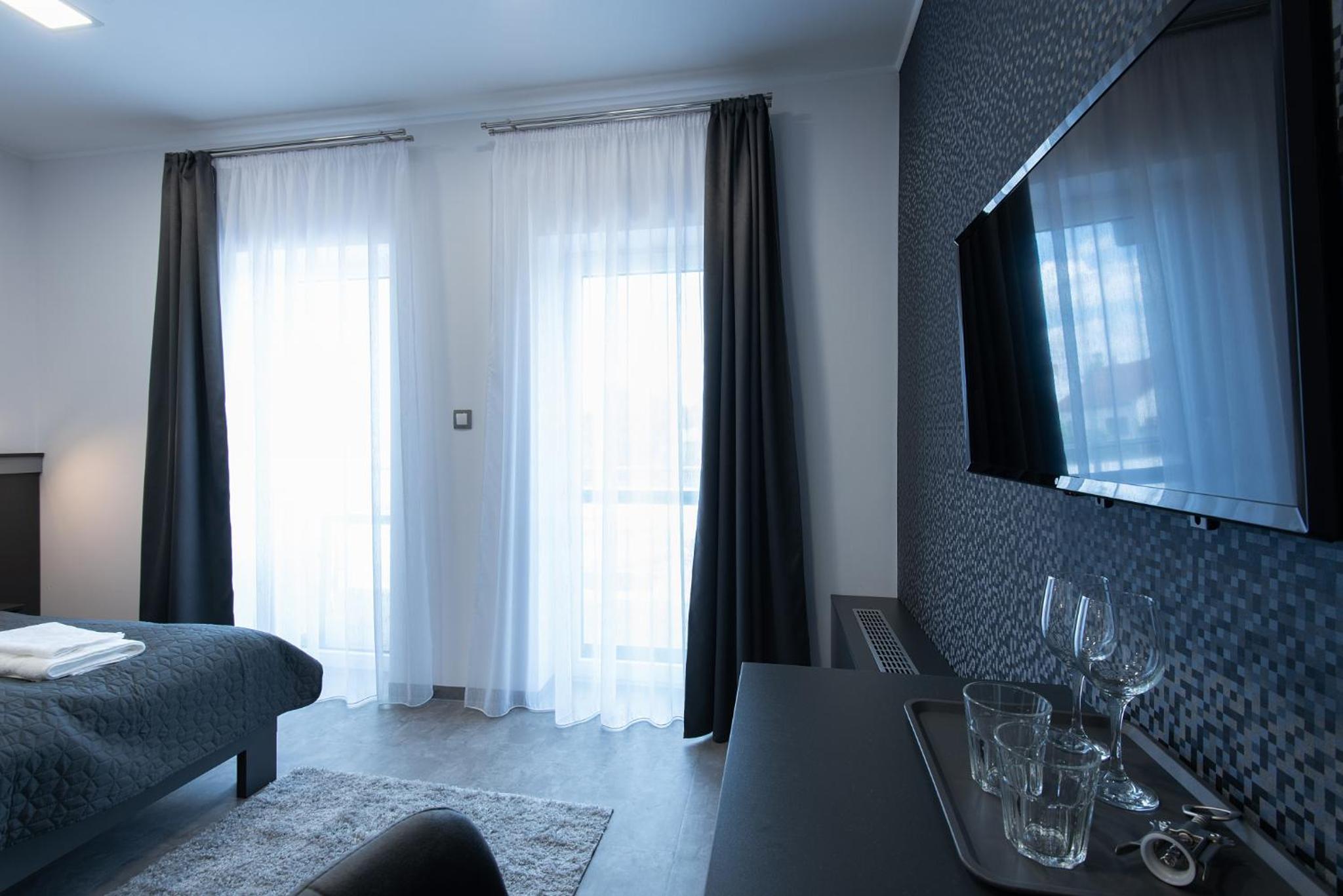 Standard Double or Twin Room - Photo 2