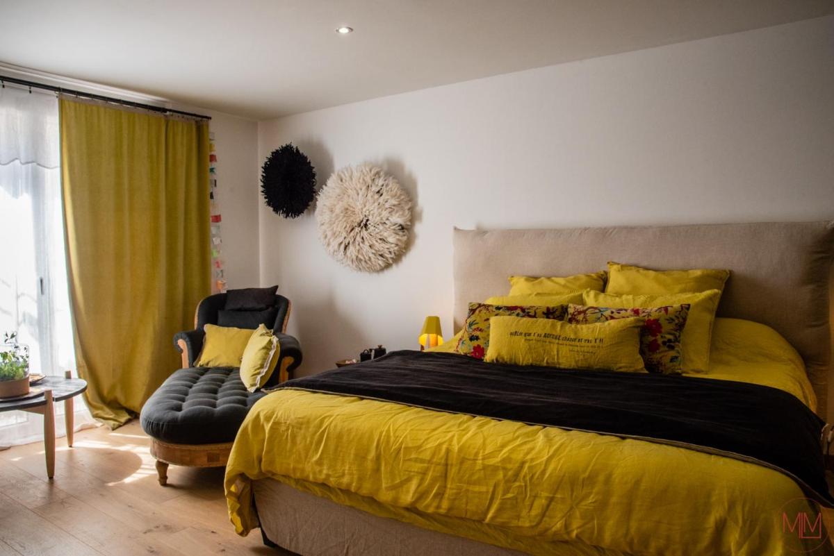 Deluxe Double Room with Balcony photo 3