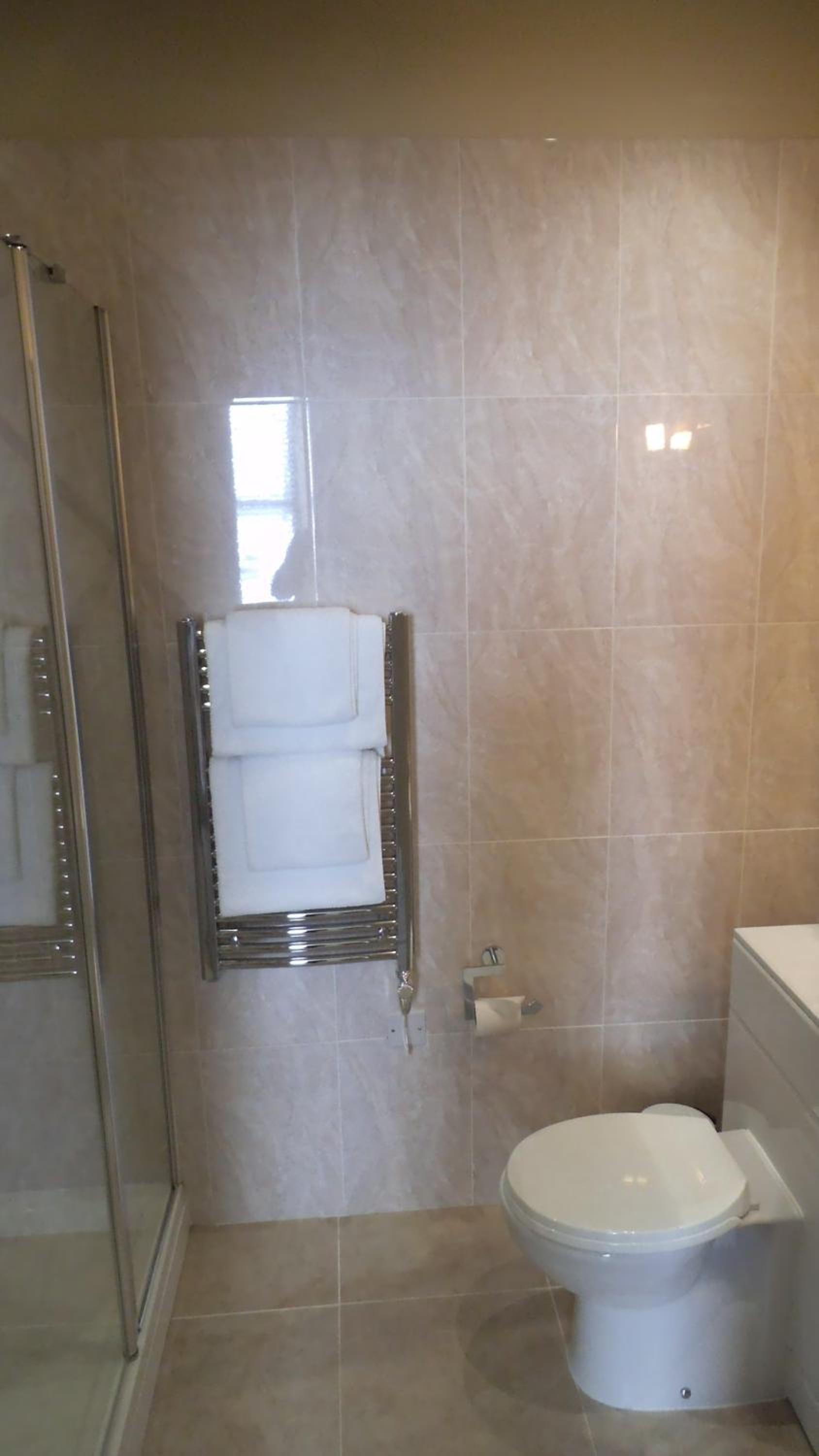 Double or Twin Room with Sea View - Photo 3