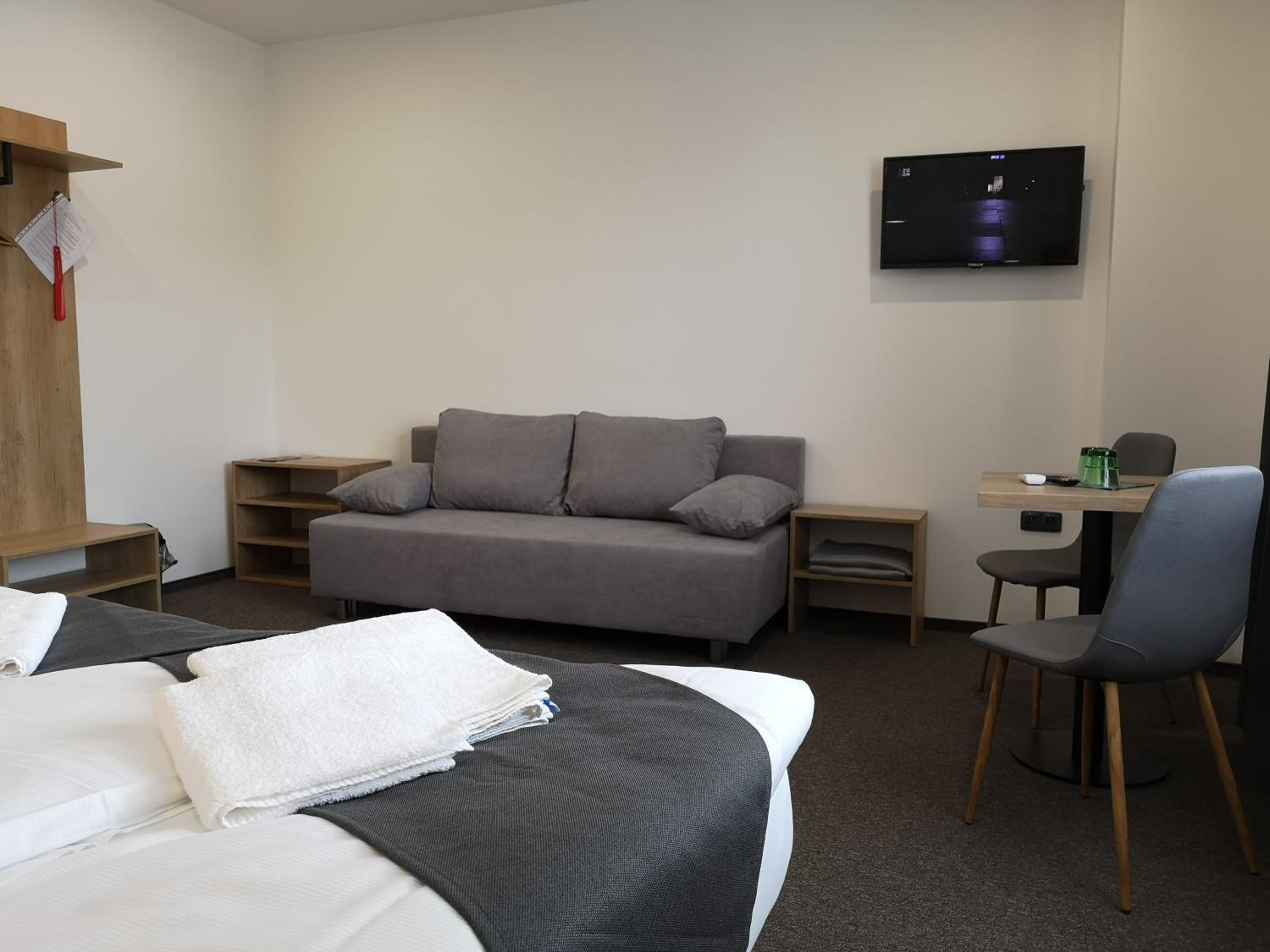 Deluxe Double Room - Photo 4