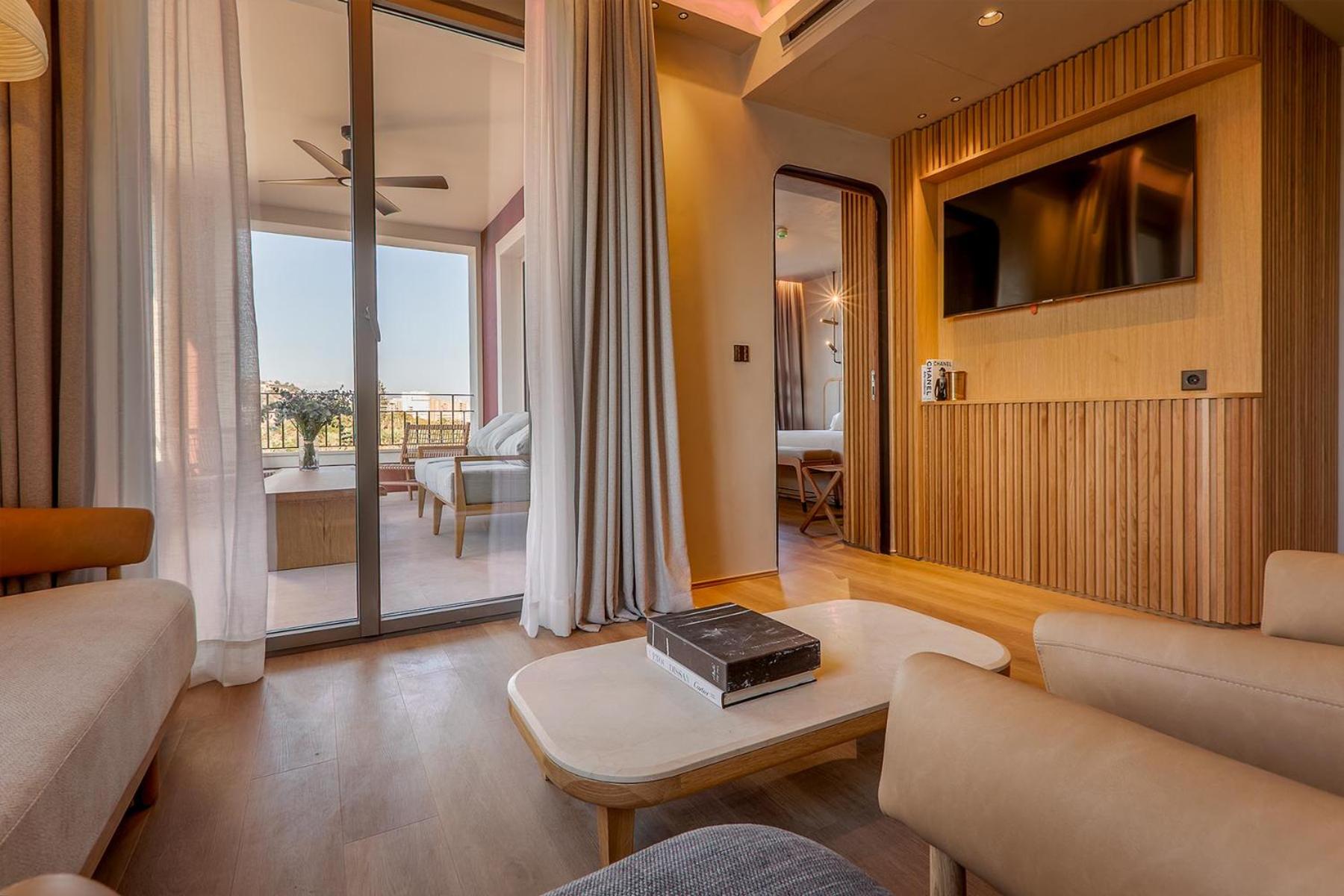Junior Suite TERRACE LARIOS - Photo 6