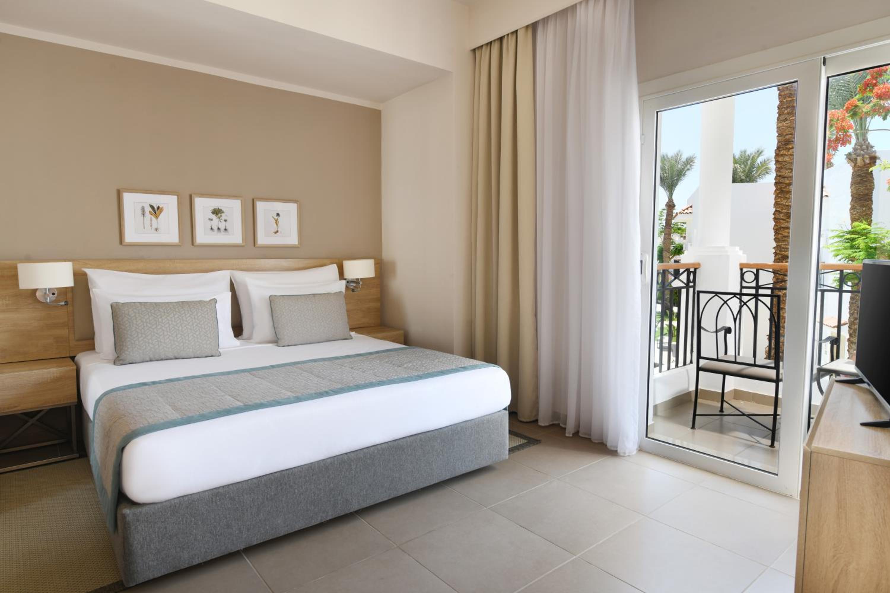 Available room