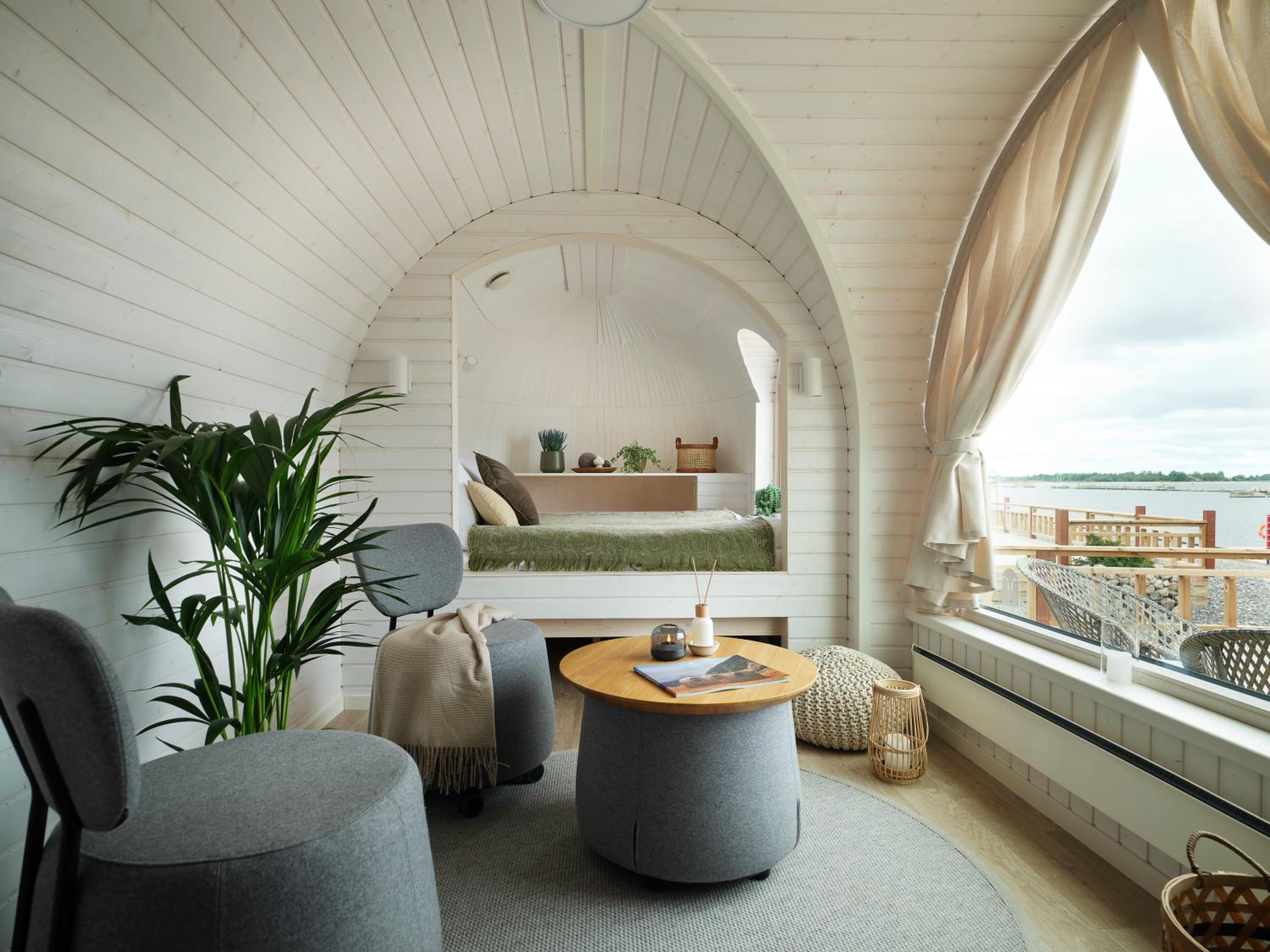 Double Room with Balcony and Sea View - Photo 8