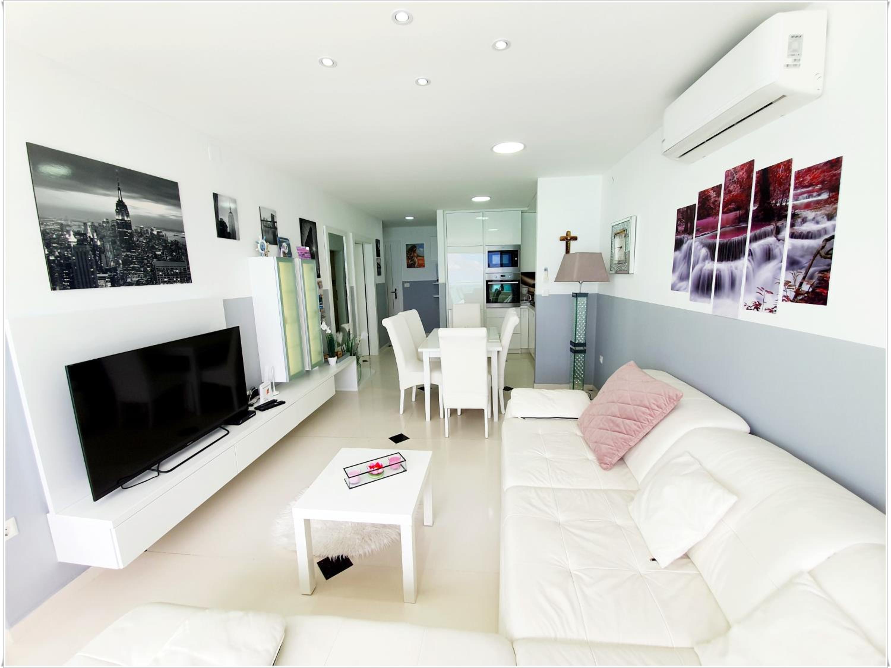 Penthouse Apartment - Photo 18