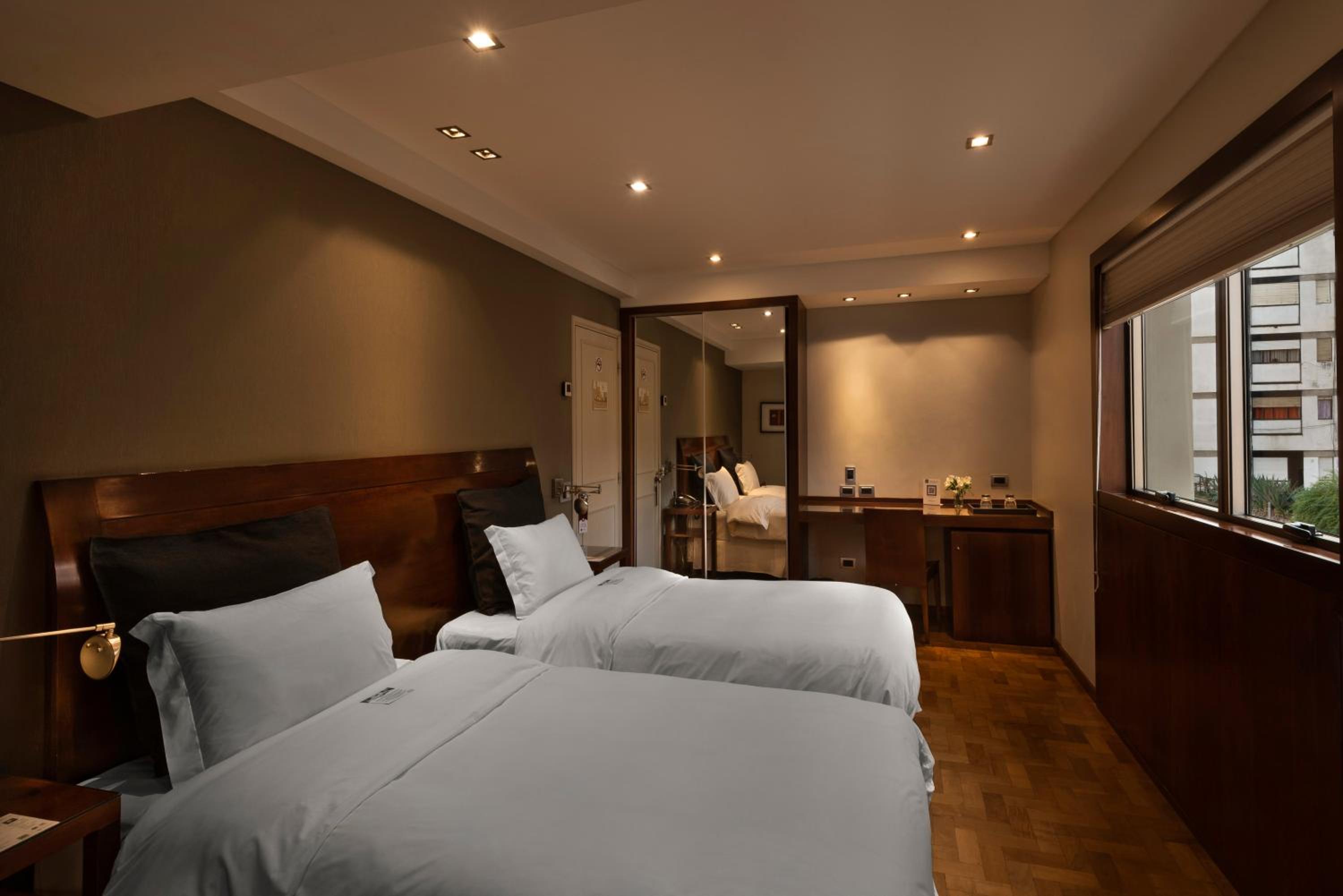 Deluxe Double or Twin Room