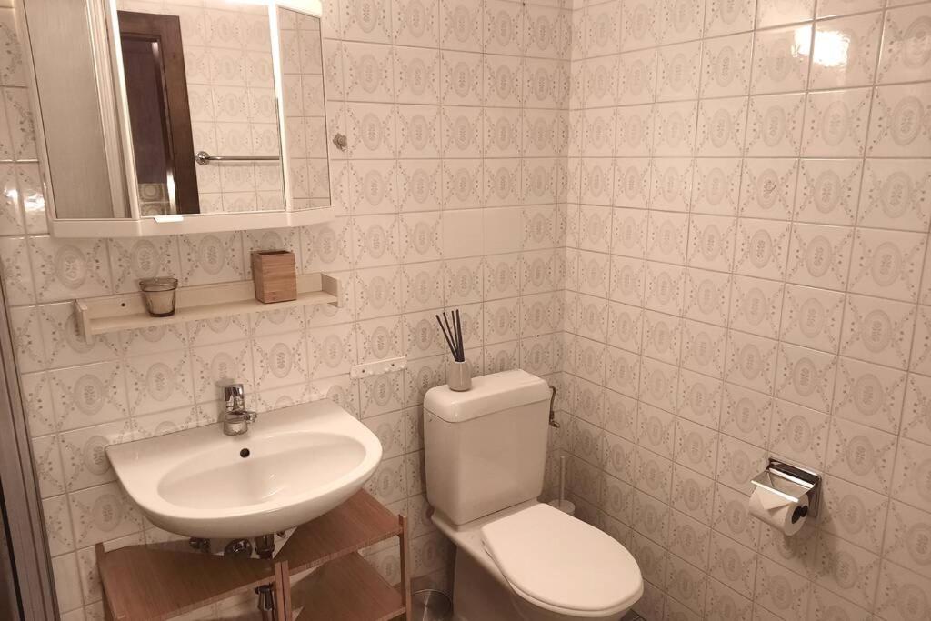One-Bedroom Apartment - Photo 12