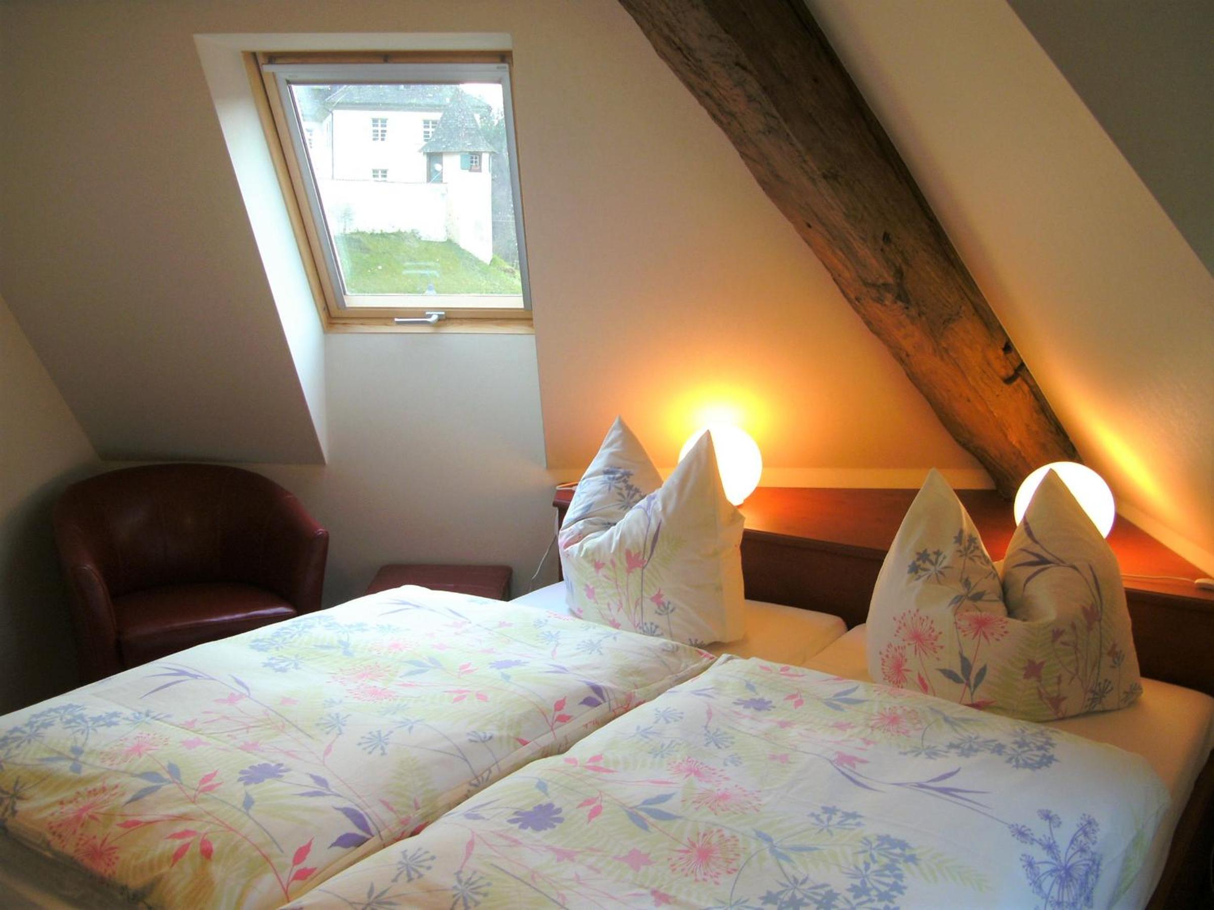 Small Double Room photo 1