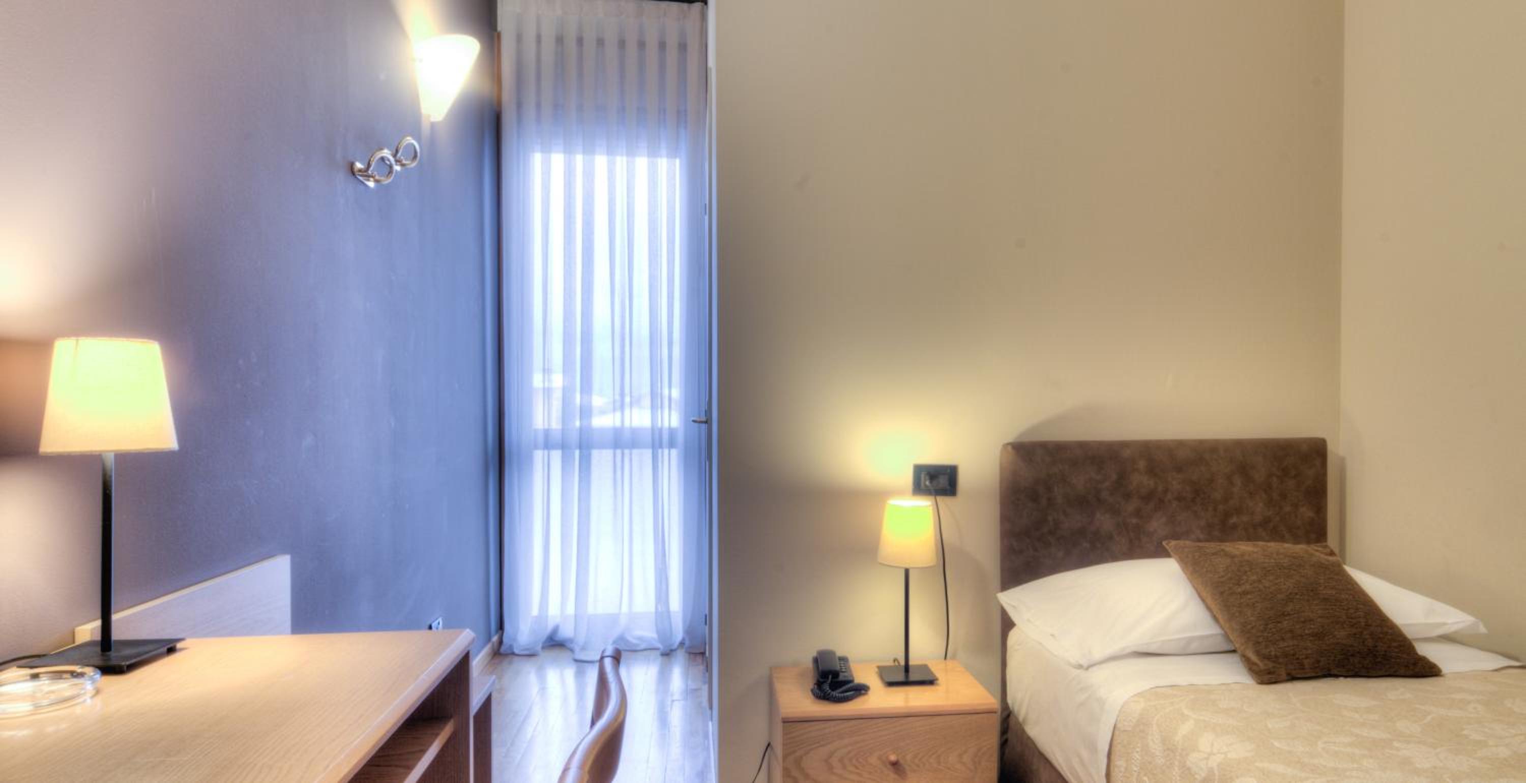 Single Room photo 1