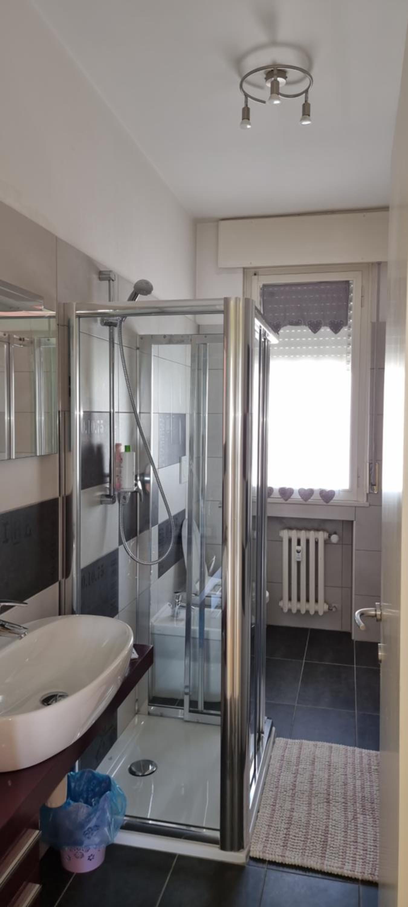 Three-Bedroom Apartment - Photo 14
