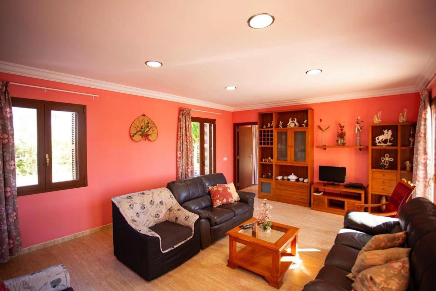 Holiday Home photo 3