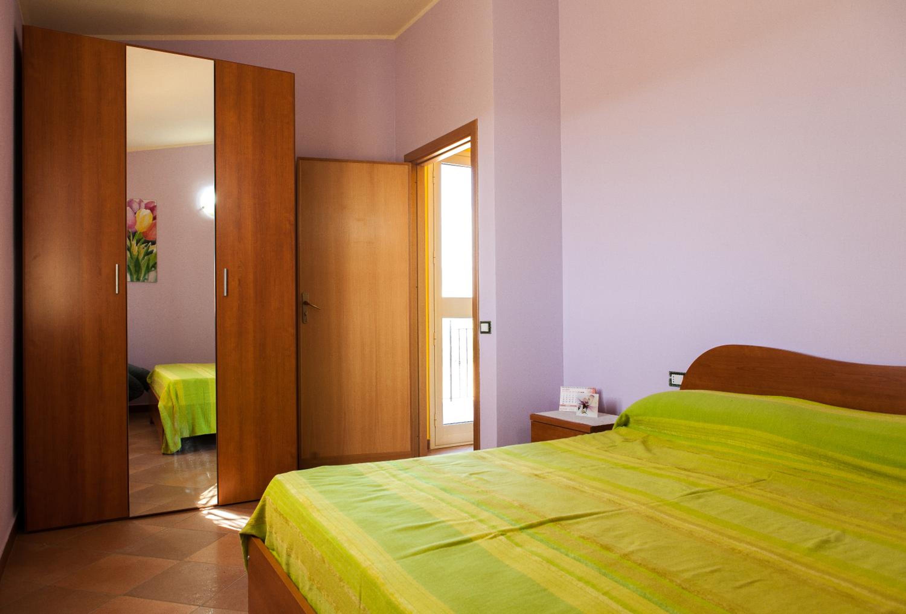 Two-Bedroom House photo 2