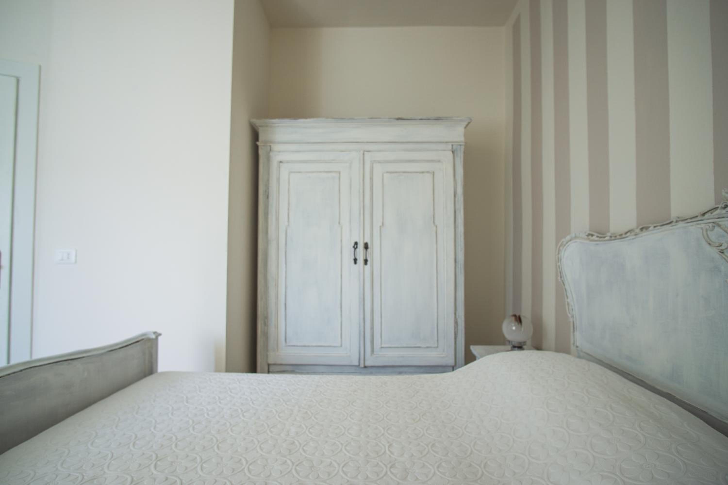 Double Room - Photo 24