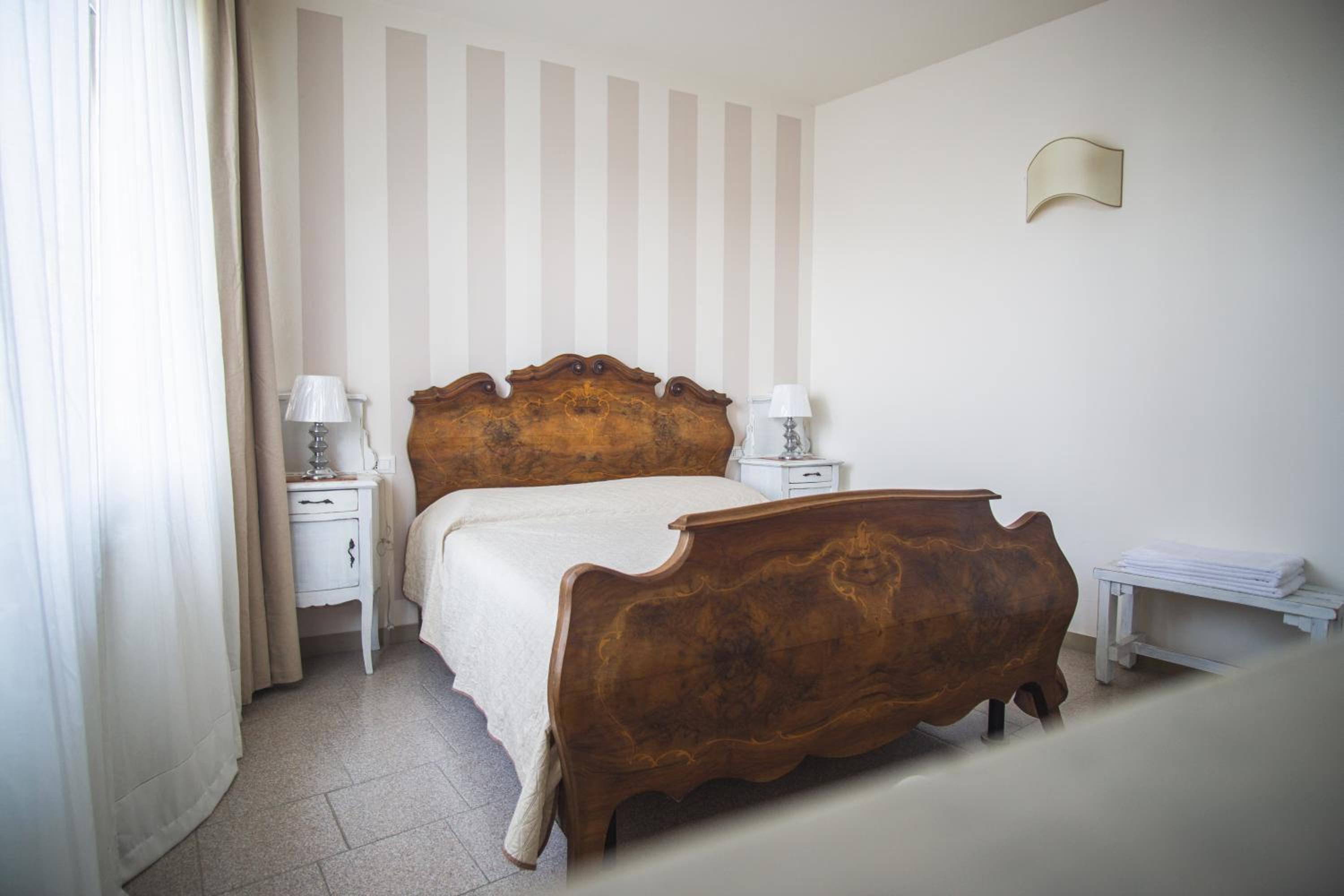 Comfort Triple Room - Photo 13