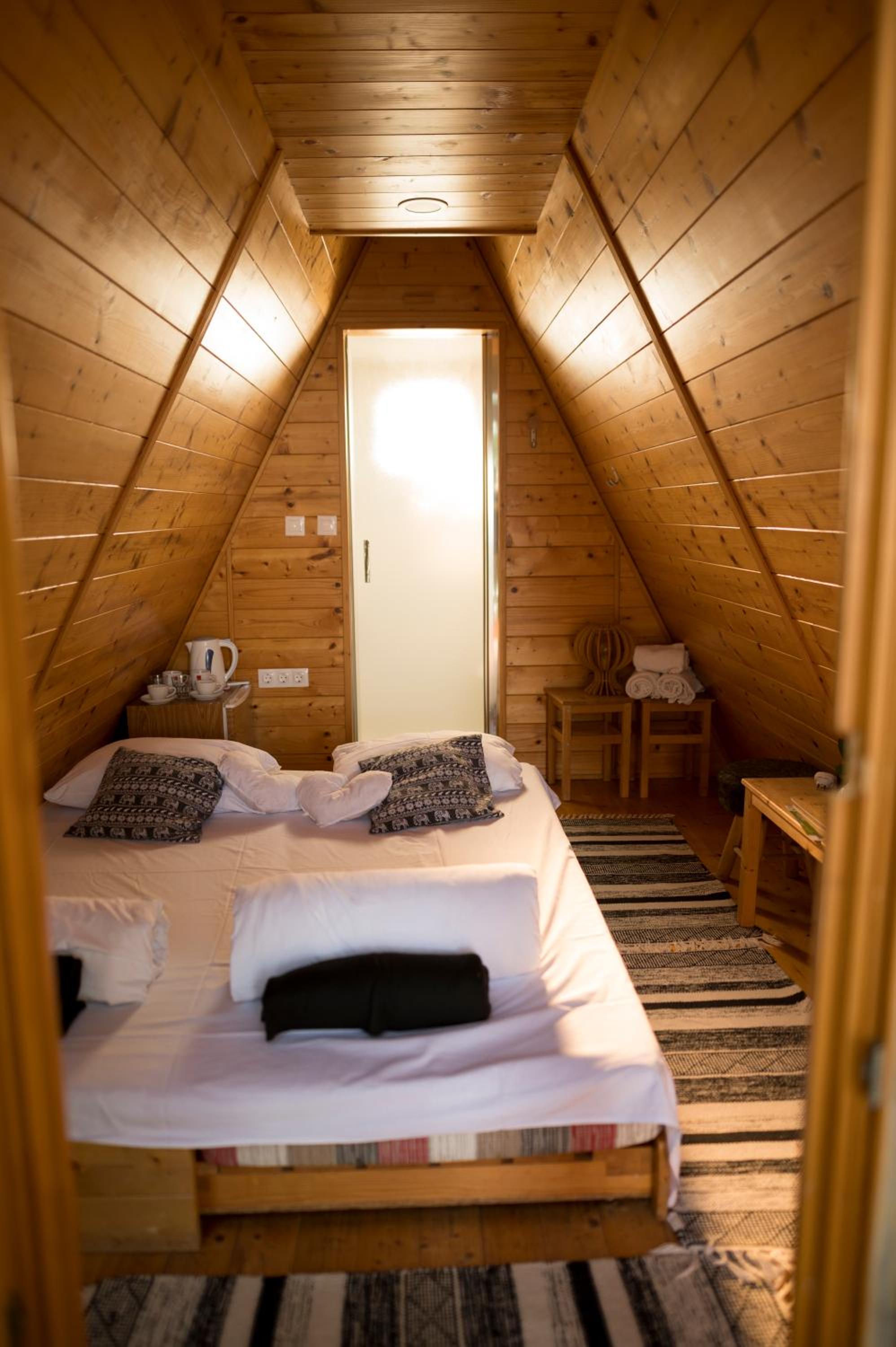 Wooden Tent photo 1