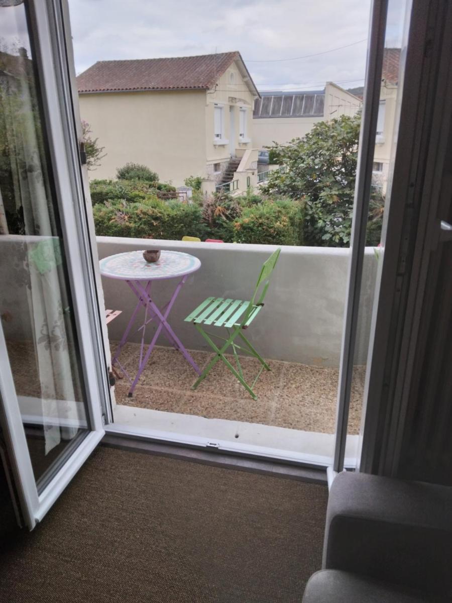 Double Room with Extra Bed photo 2