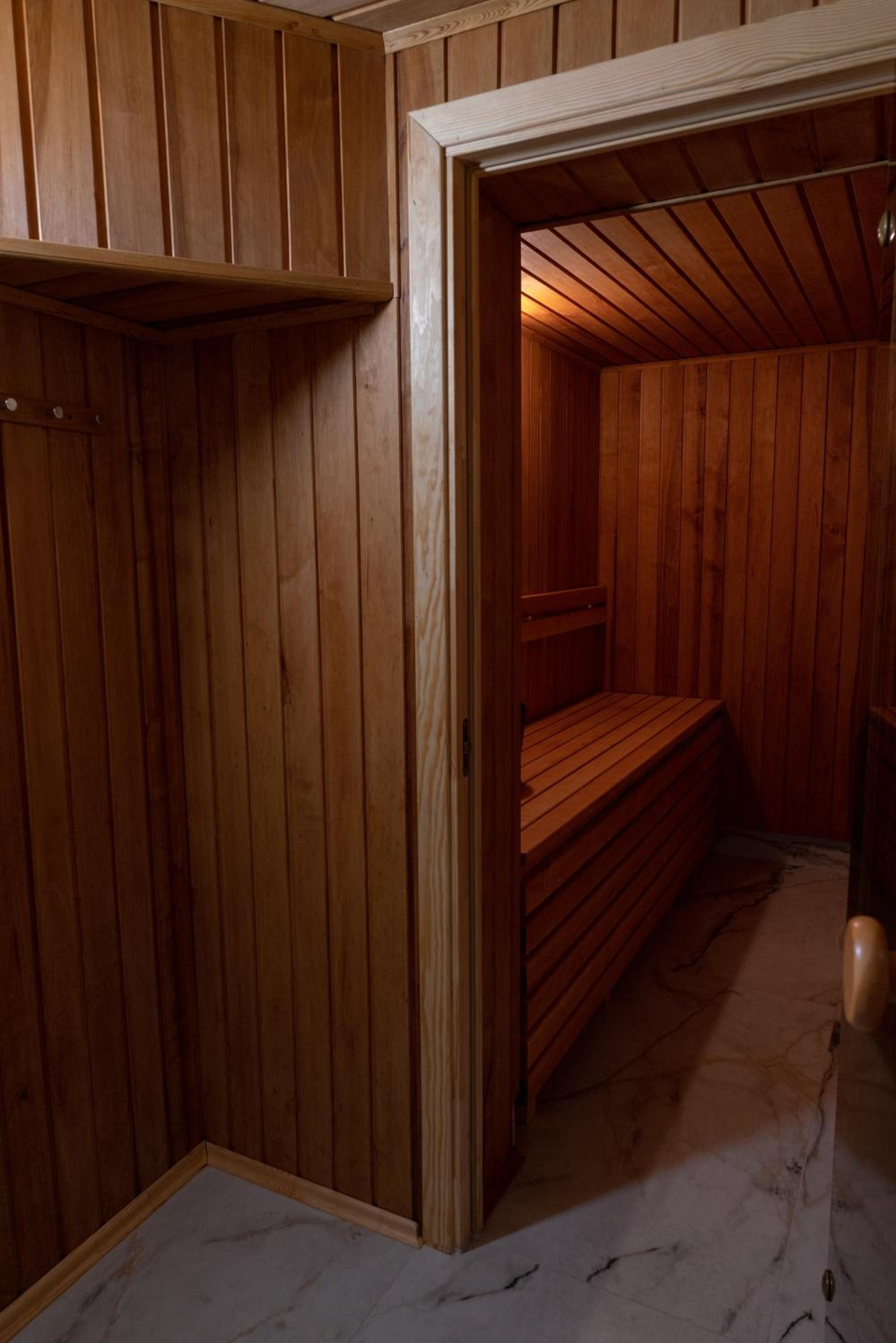 Two-Bedroom Apartment - Photo 7