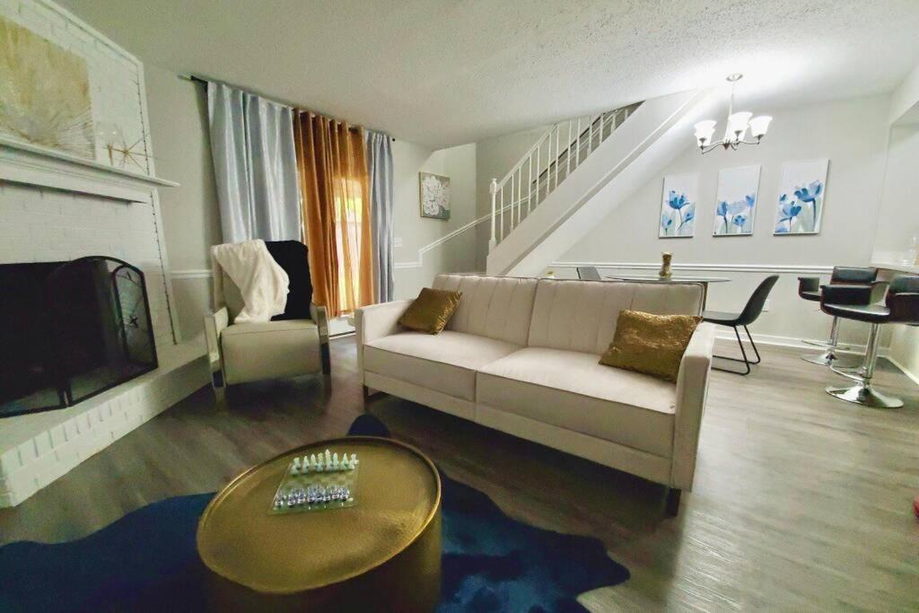 Two-Bedroom House photo 1