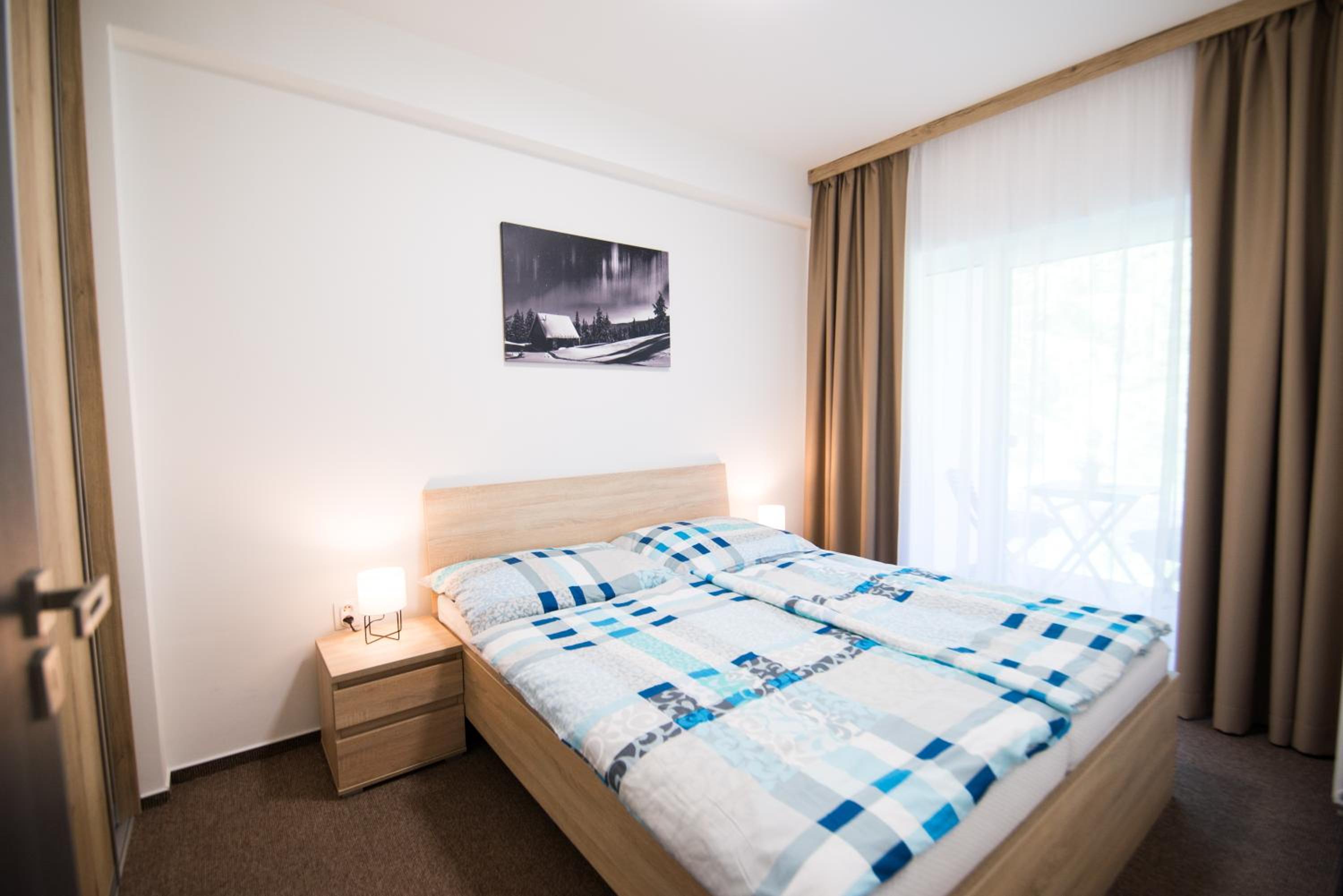 One-Bedroom Apartment - Photo 13