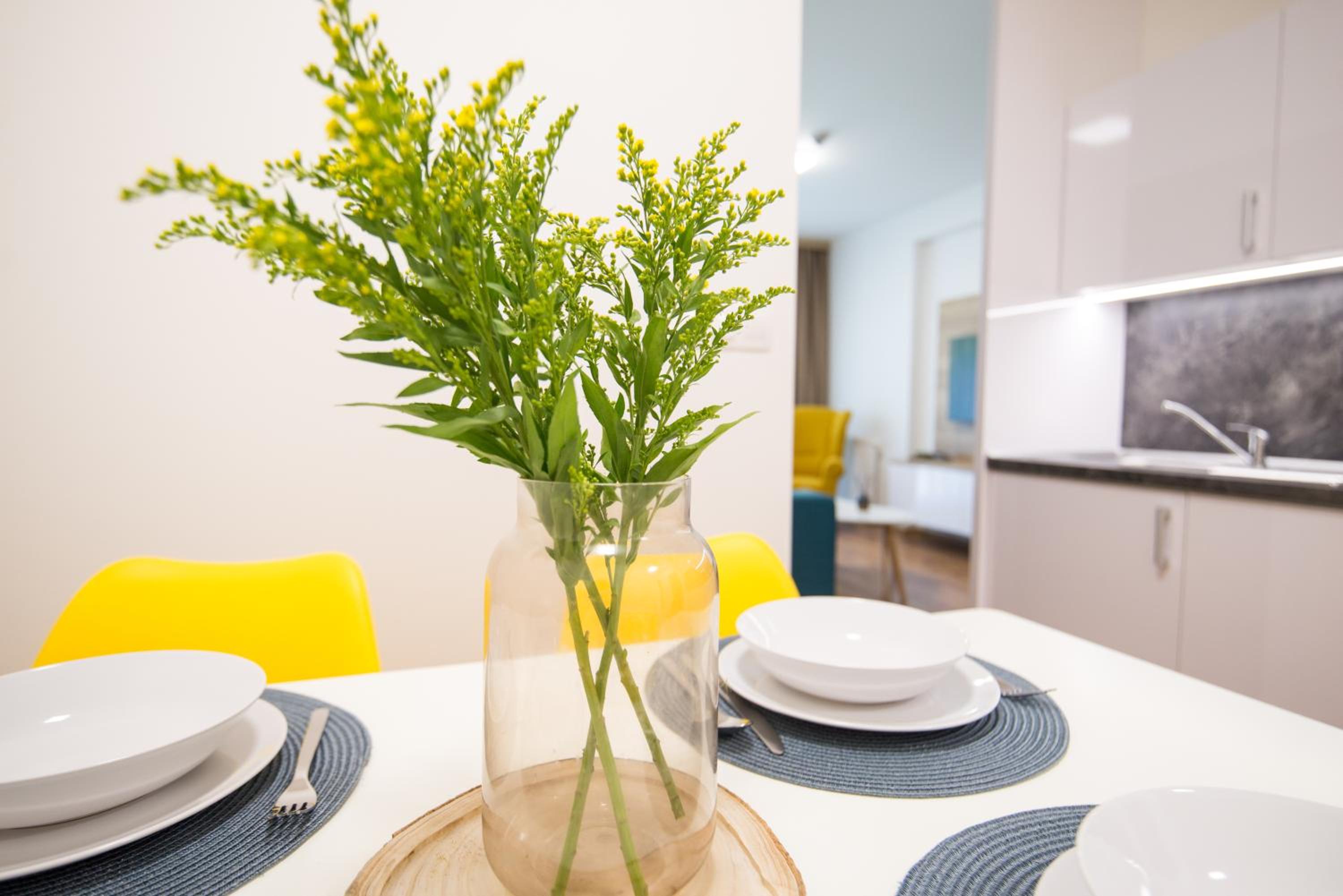 One-Bedroom Apartment - Photo 16