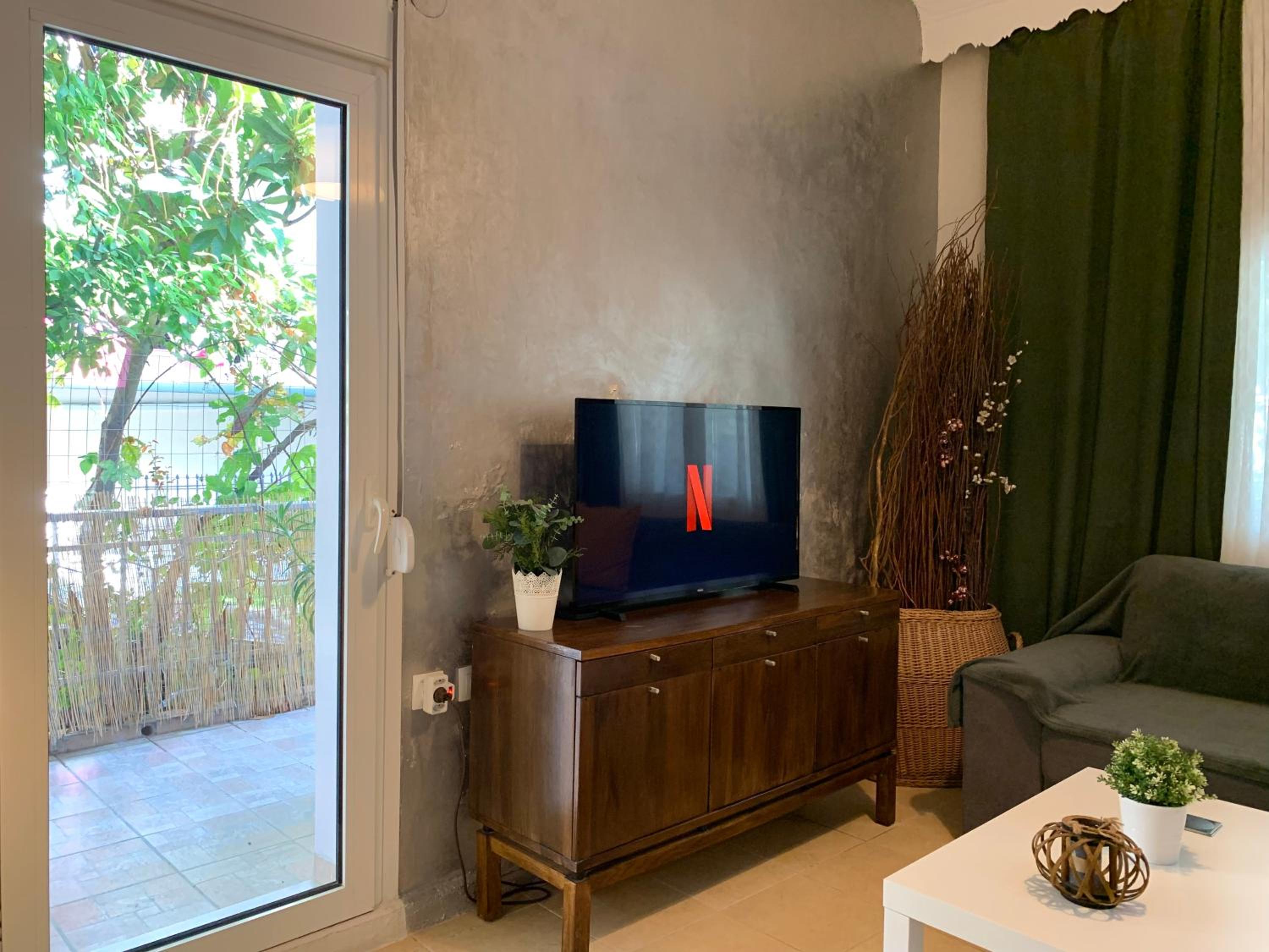 Villa with Garden View - Photo 17