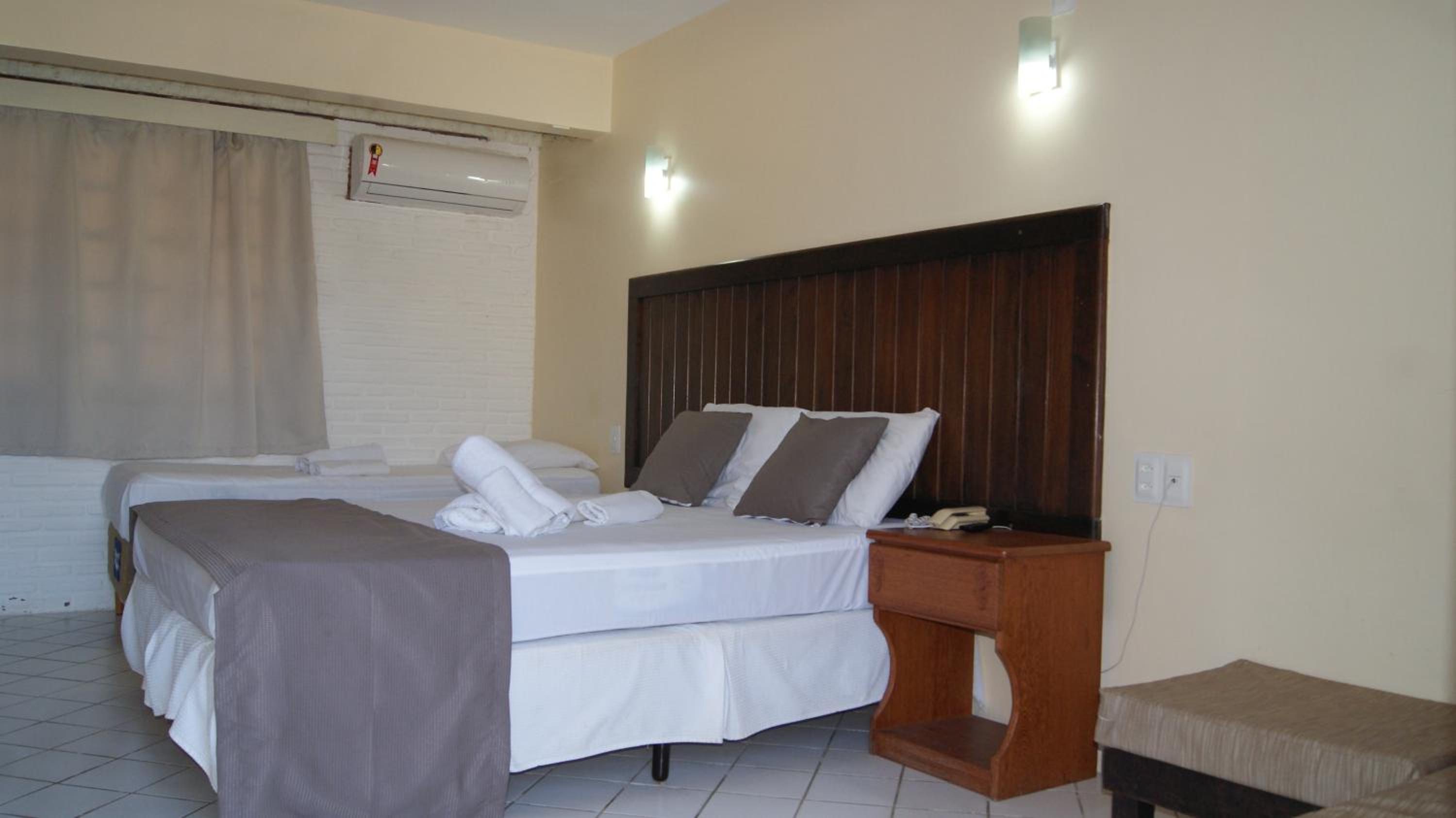 Deluxe Triple Room - Photo 11