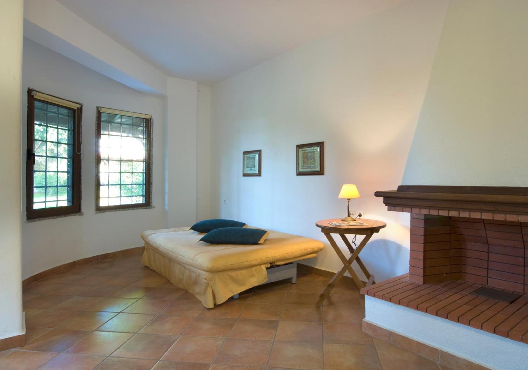 Apartment - Split Level photo 1