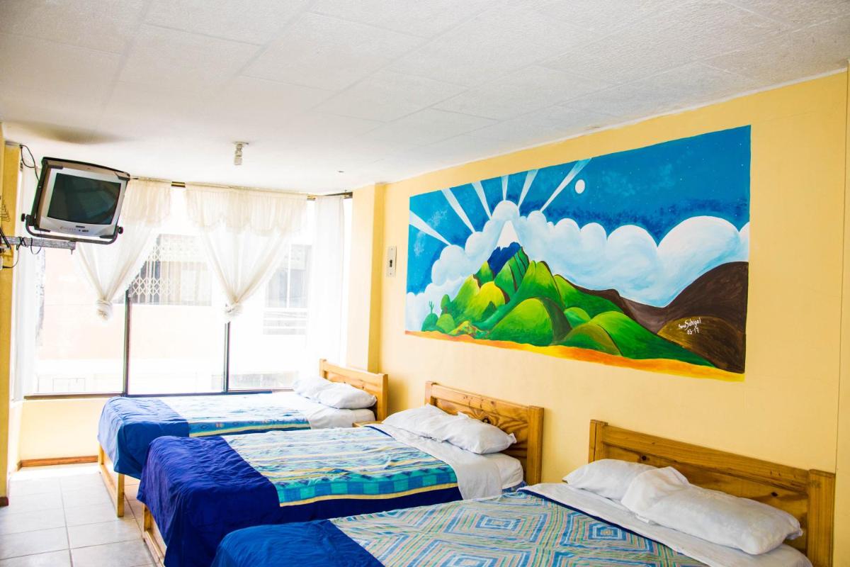 Bed in 6-Bed Mixed Dormitory Room photo 3